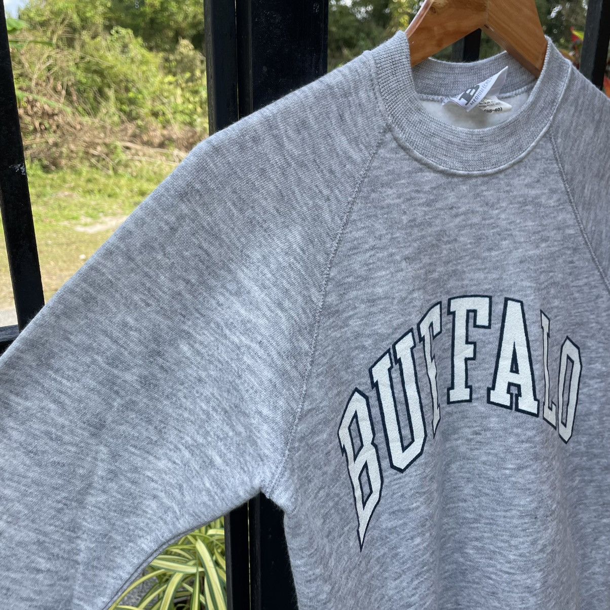 Vintage 🔥Vintage 80s BUFFALO Big Spellout Crewneck Jumper Sweatshirt Size US XS / EU 42 / 0 - 7 Thumbnail