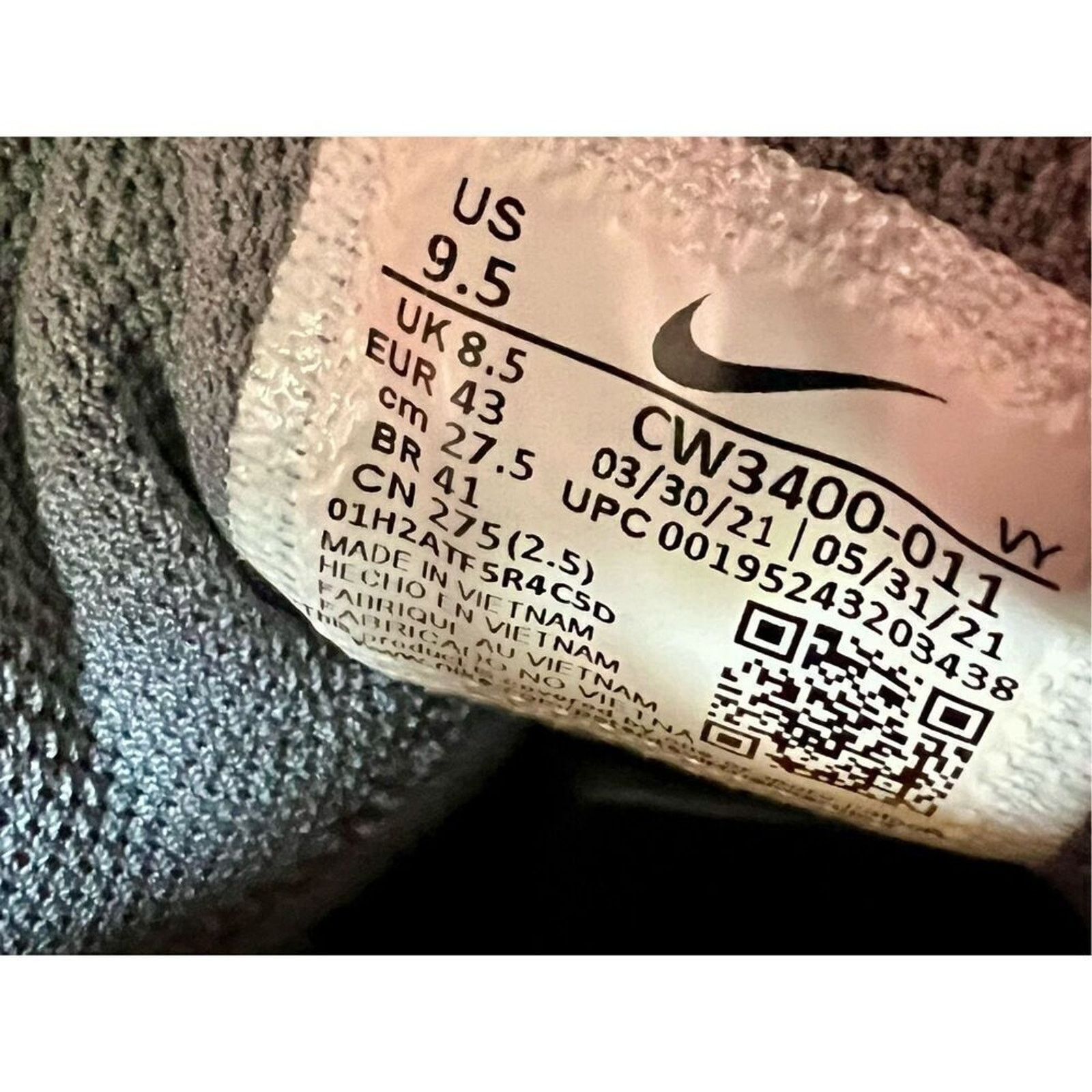 Nike Nike KD Trey 5 IX Pure Platinum Mid Top Sneakers 9.5 Grey Size US 9.5 / EU 42-43 - 5 Thumbnail