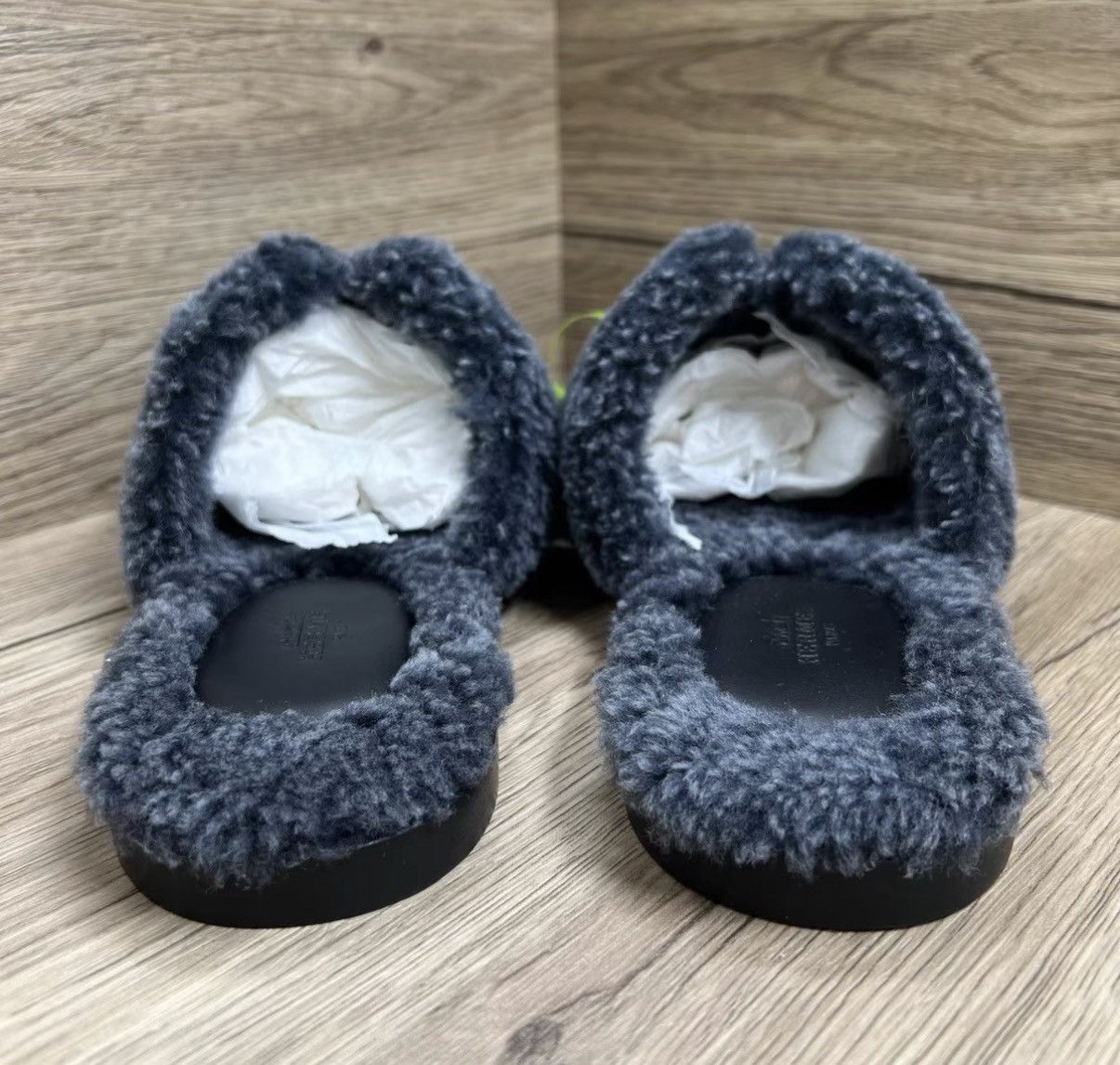 Hermes Hermès Lzmir Grey Teddy H Slippers J41 Size US 11 / IT 41 - 4 Thumbnail