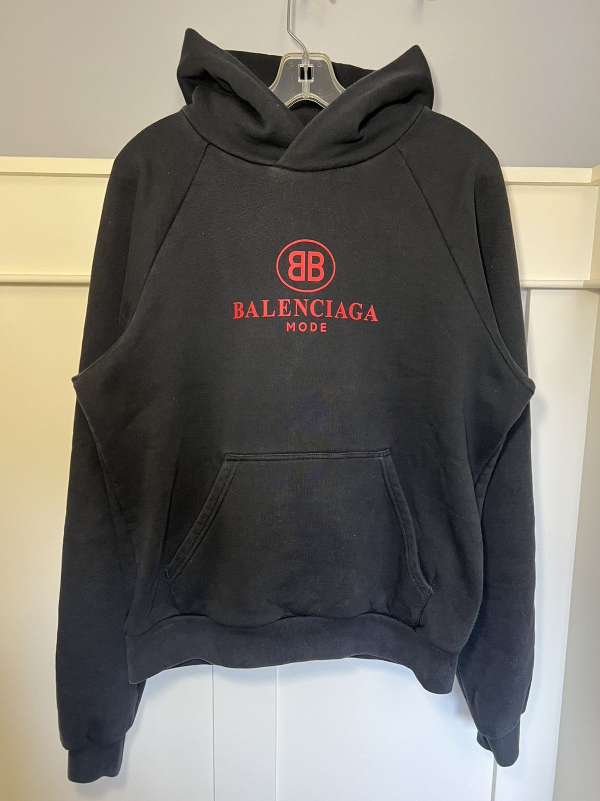 Balenciaga BB MODE ロゴ　パーカー　(s) Balenciaga Black Open Back BB Mode Logo Hoodie Balenciaga