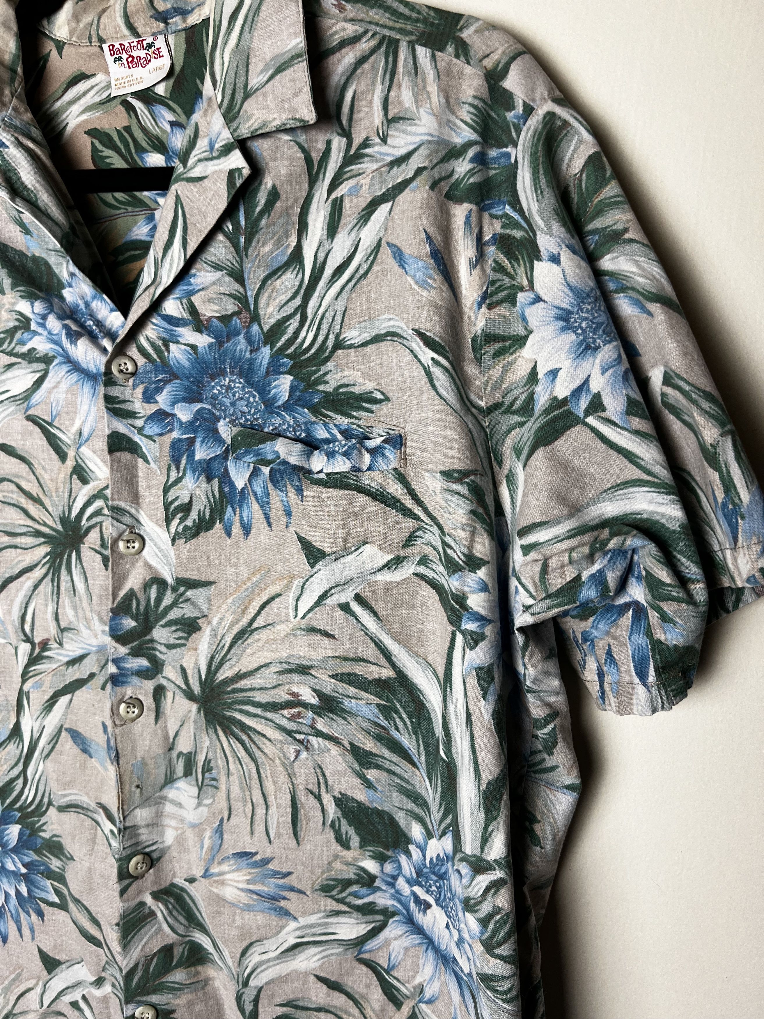 Vintage Vntg 70s Hawaiian Aloha Shirt: Barefoot in Paradise Floral Size US L / EU 52-54 / 3 - 3 Thumbnail