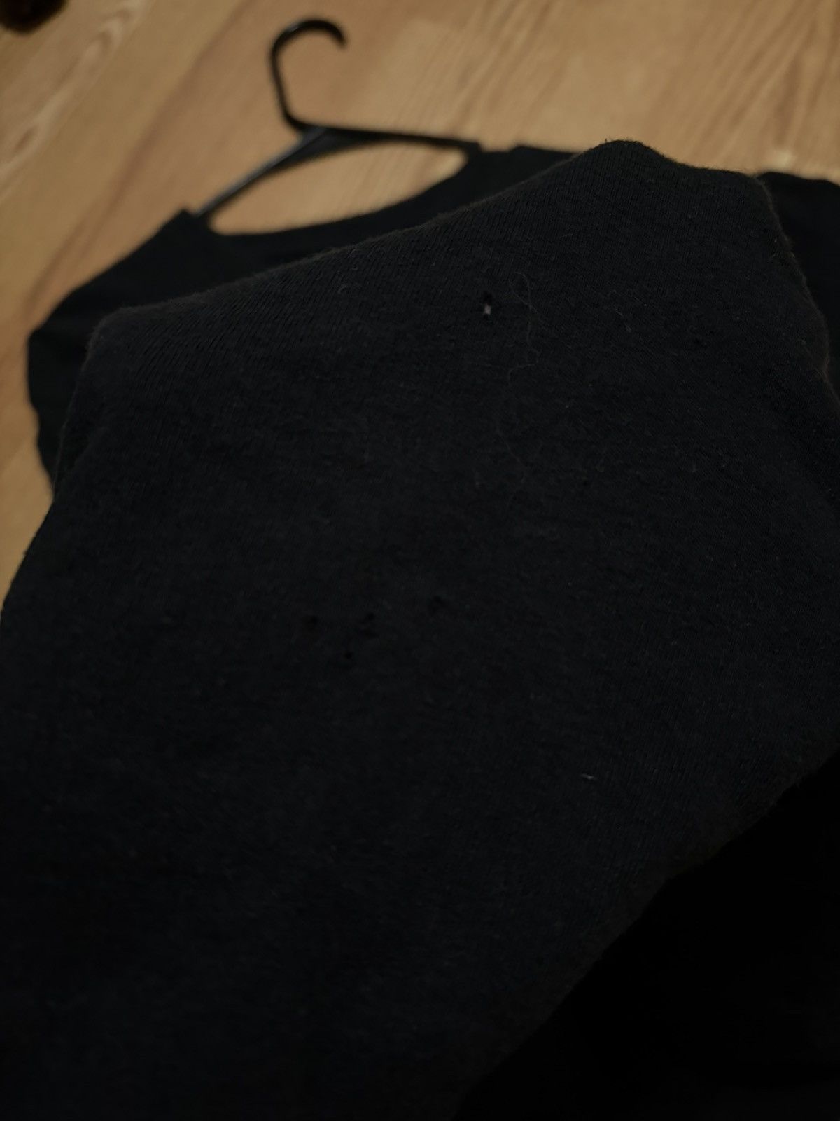Future Future Official Merch Shirt “IT'S AN EVIL WORLD WE LIVE IN” Size US L / EU 52-54 / 3 - 4 Thumbnail
