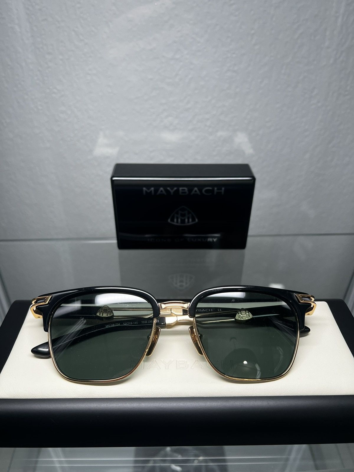 MAYBACH Eyewear Maybach The Dean I Sunglasses Size ONE SIZE - 1 Thumbnail
