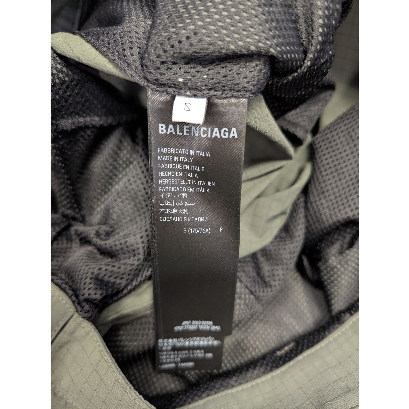 Balenciaga o1rshd1 Light Cargo Pants in Green Size US 30 / EU 46 - 16 Thumbnail