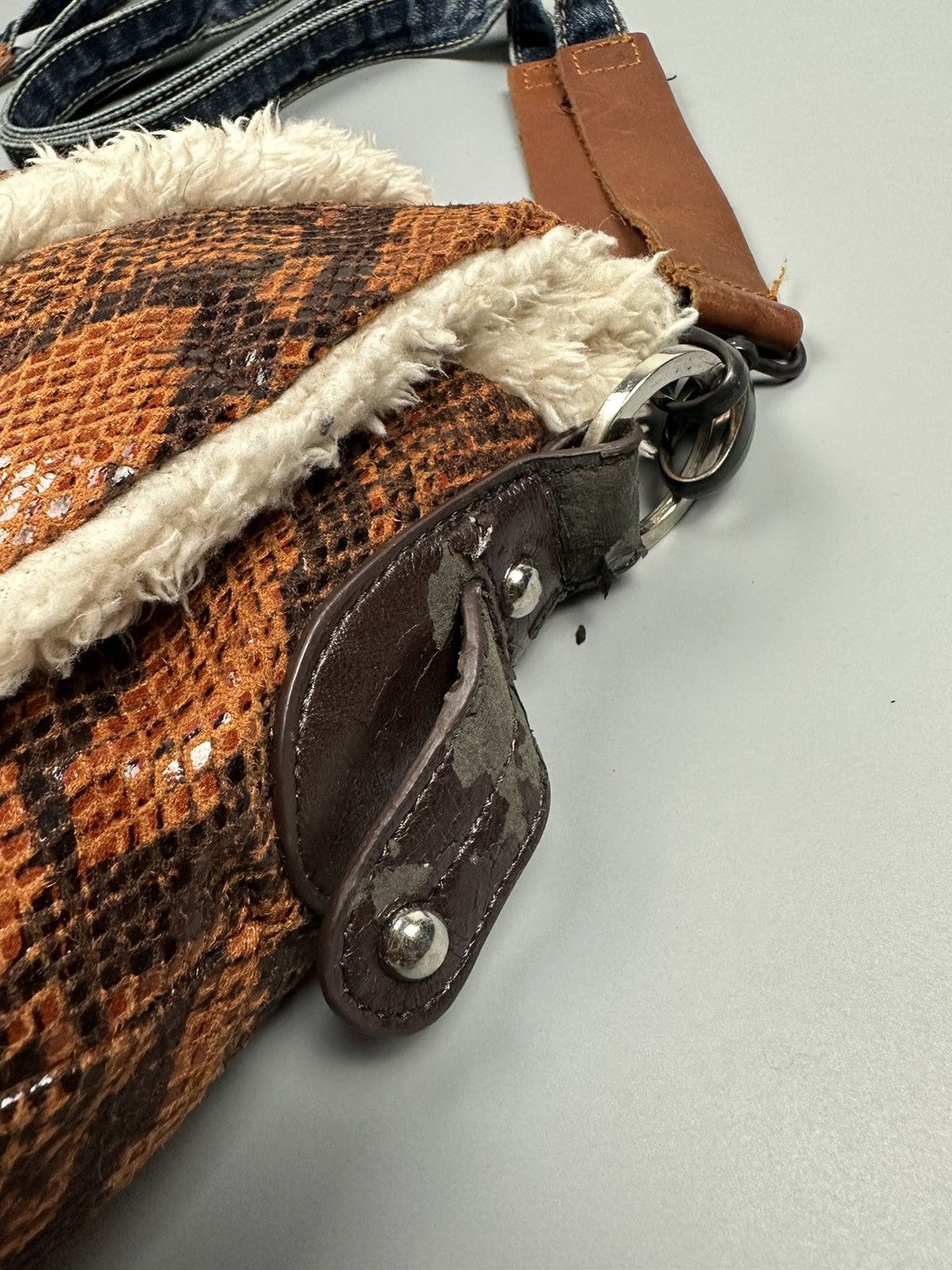 Japanese Brand × Kansai Yamamoto Vintage Kansai Yamamoto Snake Skin Sling/Cross Body Size ONE SIZE - 15 Thumbnail