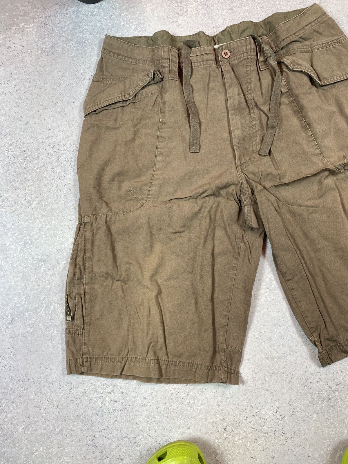 Nike × Vintage Vintage Nike Brown Men’s Cargo Shorts Size Large Size US 34 / EU 50 - 4 Thumbnail