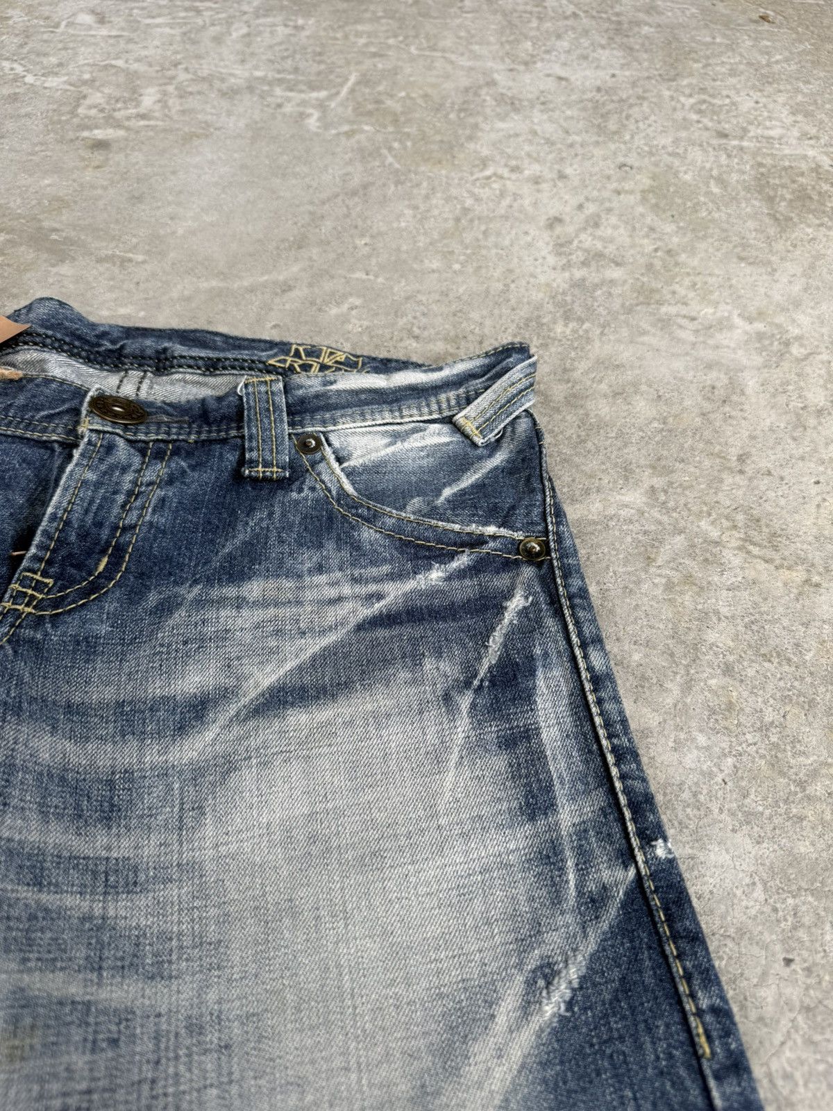 If Six Was Nine Japanese Rodeo Crowns Flared Jeans Distressed Size US 32 / EU 48 - 15 Thumbnail