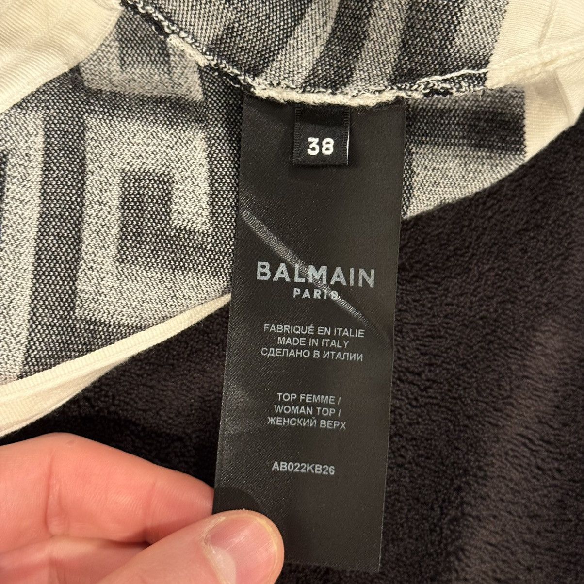 Balmain Balmain 2-piece Monogram Knitted Crop Top & High Waist Skirt Size XS / US 0-2 / IT 36-38 - 7 Thumbnail