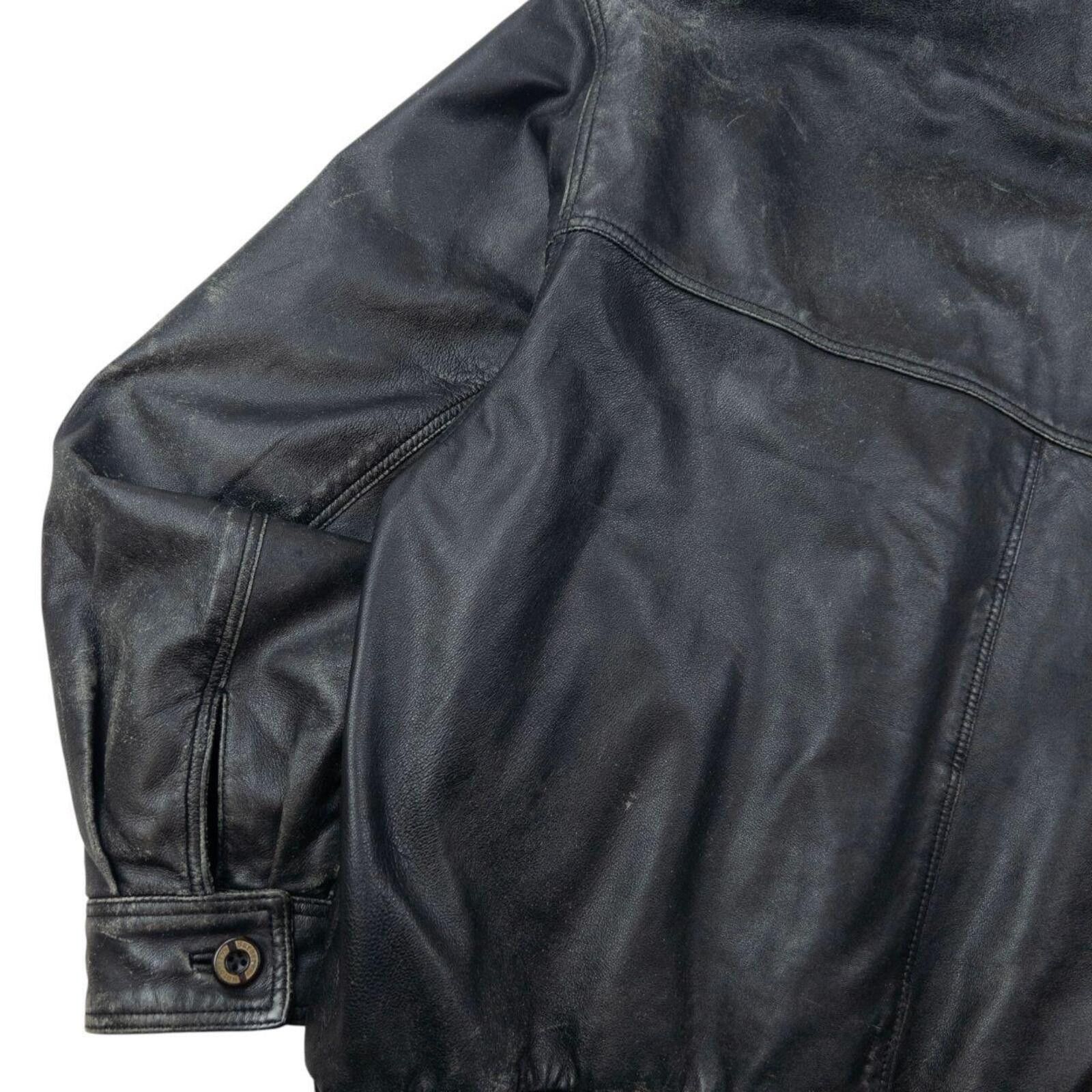 Burberry Vintage 2000s Burberry Nova Check Lined Leather Jacket L Size US L / EU 52-54 / 3 - 8 Thumbnail