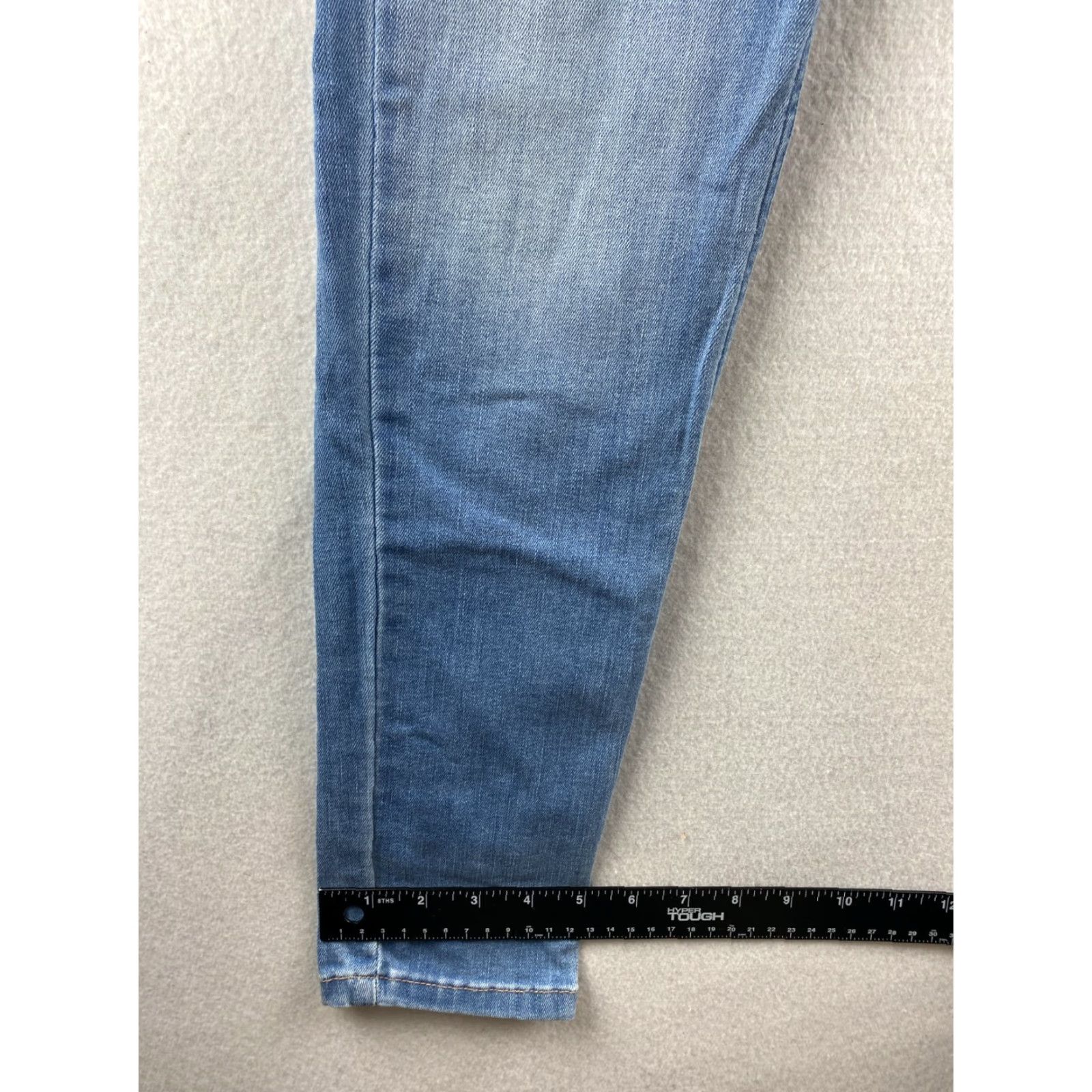 Levi's Levi's Jeans Legging 28 Blue Ankle Tapper Distressed Denim 28x30 Womens Regular Mid Rise 5-Pocket Denim Jeans Size 28" / US 6 / IT 42 - 7 Thumbnail