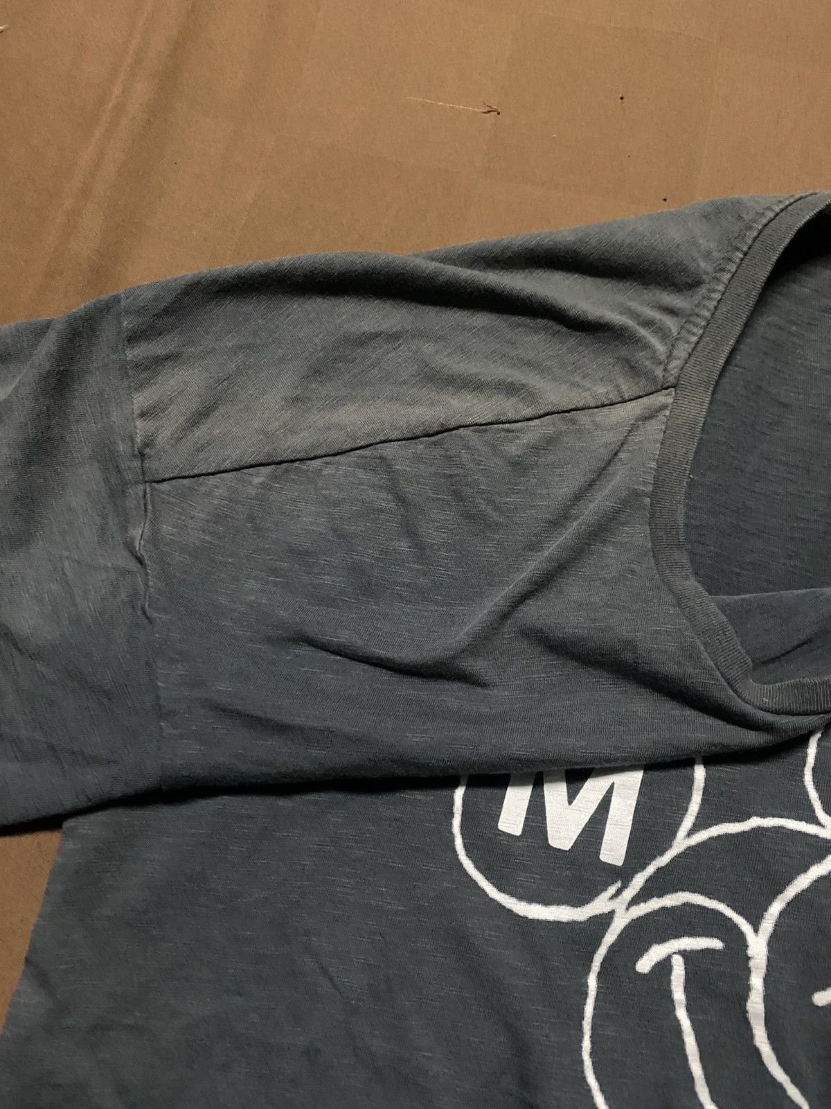 Undercover × Uniqlo Uniqlo x Undercover Disney Mickey Mouse Tee Size L / US 10 / IT 46 - 6 Thumbnail