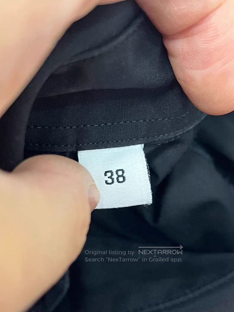 Givenchy Givenchy Black Swan Short Sleeve Size US M / EU 48-50 / 2 - 5 Thumbnail