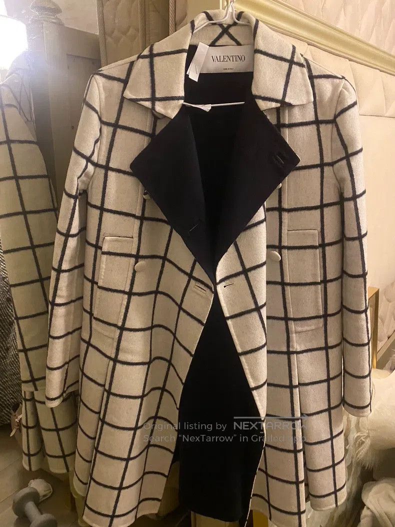 Valentino Valentino Wool coat coat Size S / US 4 / IT 40 - 1 Thumbnail