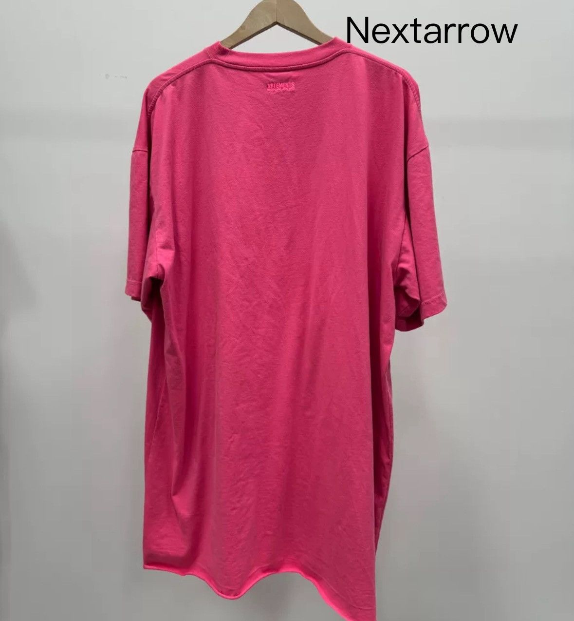 Vetements Vetements Thanks U Middle Finger Short Sleeve2412-Nextarrow Size US S / EU 44-46 / 1 - 2 Thumbnail