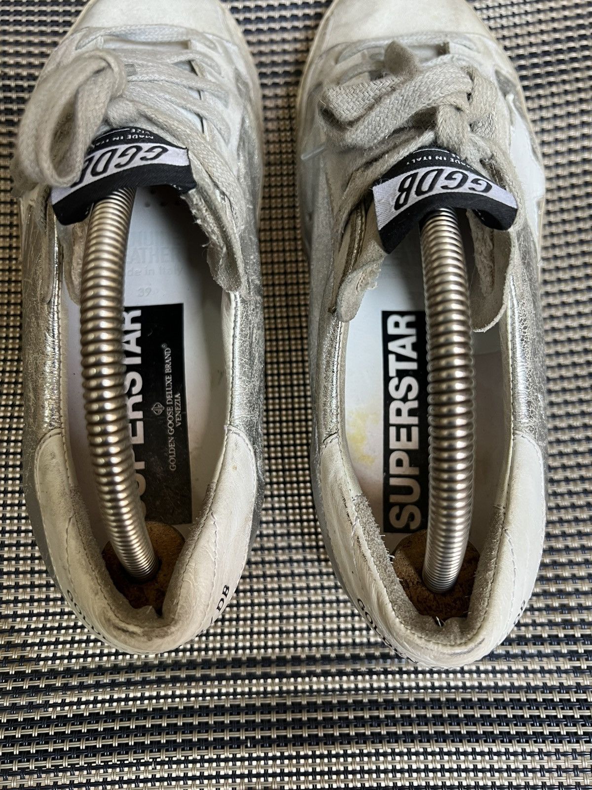 Golden Goose Golden Goose Superstar Silver Size US 6 / EU 39 - 6 Thumbnail