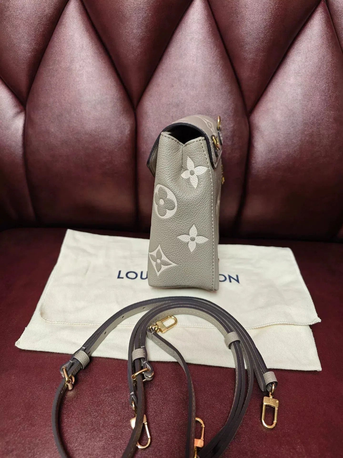 Louis Vuitton LV Tiny Women's Backpack Crossbody. Size ONE SIZE - 3 Thumbnail