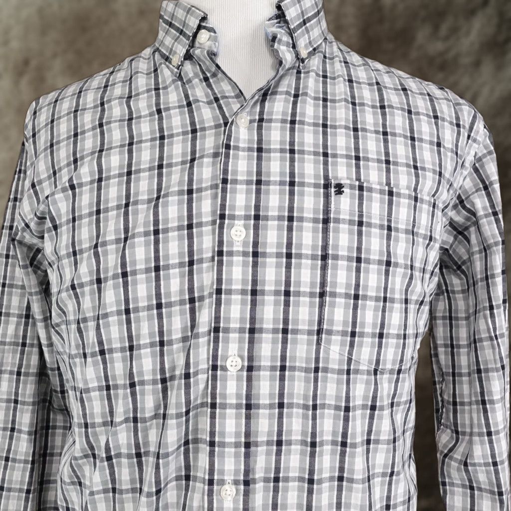 Izod IZOD Shirt Mens Large Gray Plaid Long Sleeve Button Down Stretch Casual Size US L / EU 52-54 / 3 - 1 Thumbnail