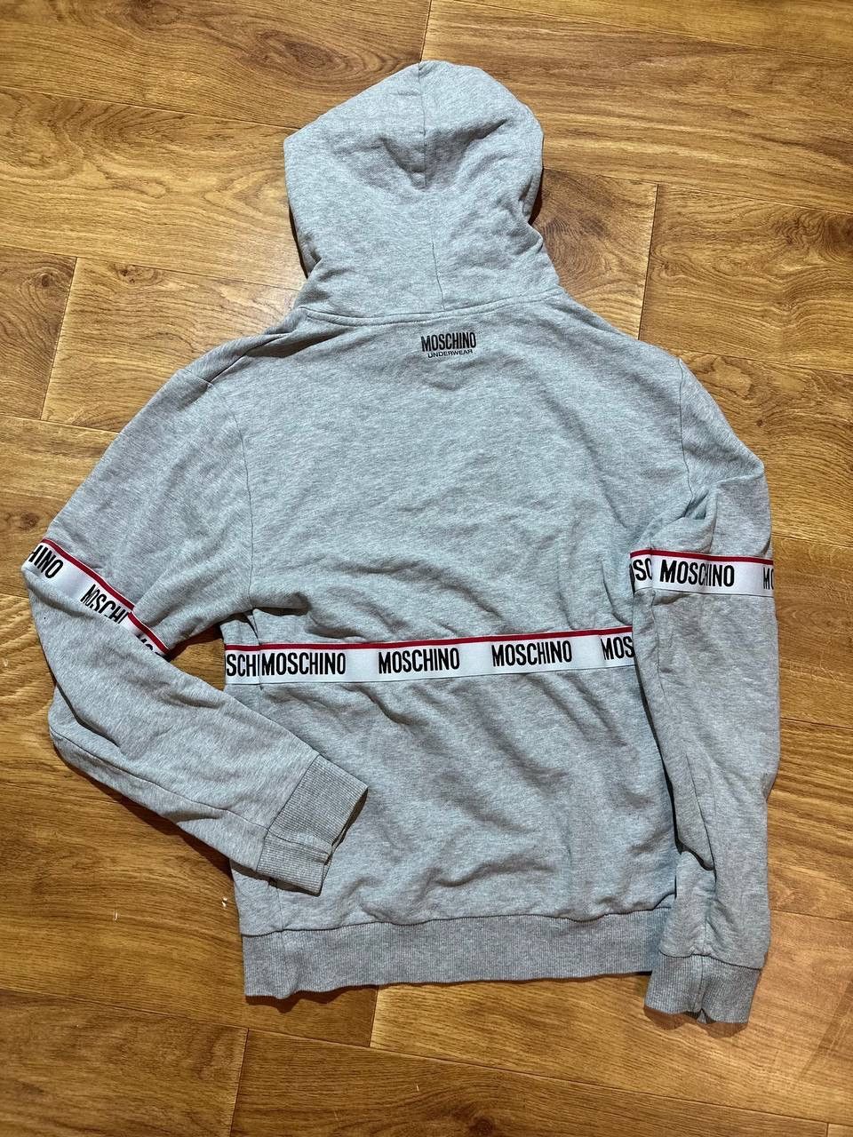 Moschino Hoodie Moschino Designer Classic Tape Logo Men’s M Size Grey Size US M / EU 48-50 / 2 - 2 Thumbnail