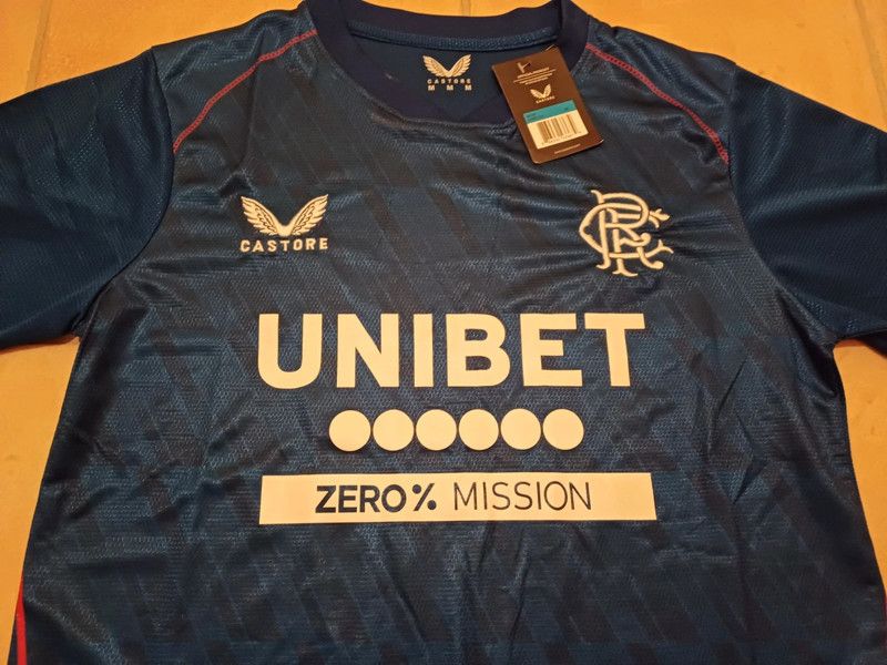 Castore Glasgow Rangers Castore 2024/25 home shirt Size US M / EU 48-50 / 2 - 3 Thumbnail