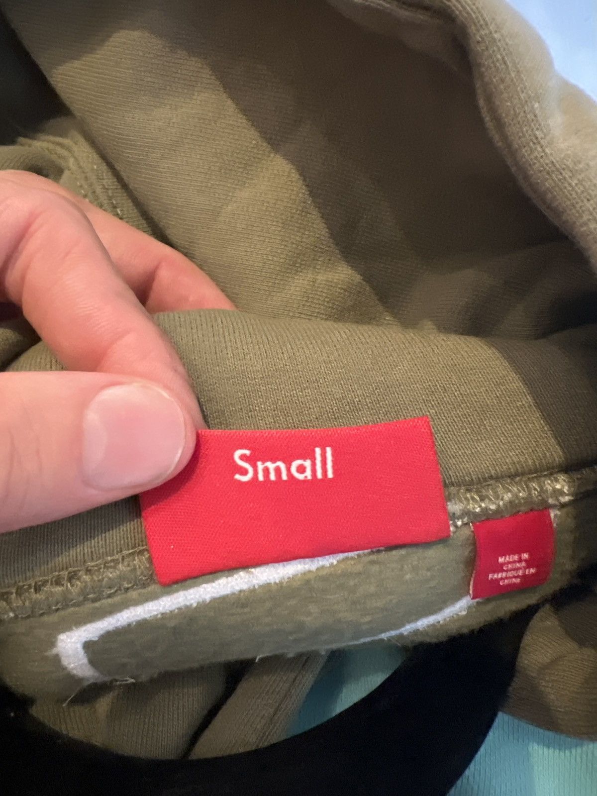 Supreme Supreme Satin Logo Olive Hoodie FW23 Size US S / EU 44-46 / 1 - 4 Thumbnail