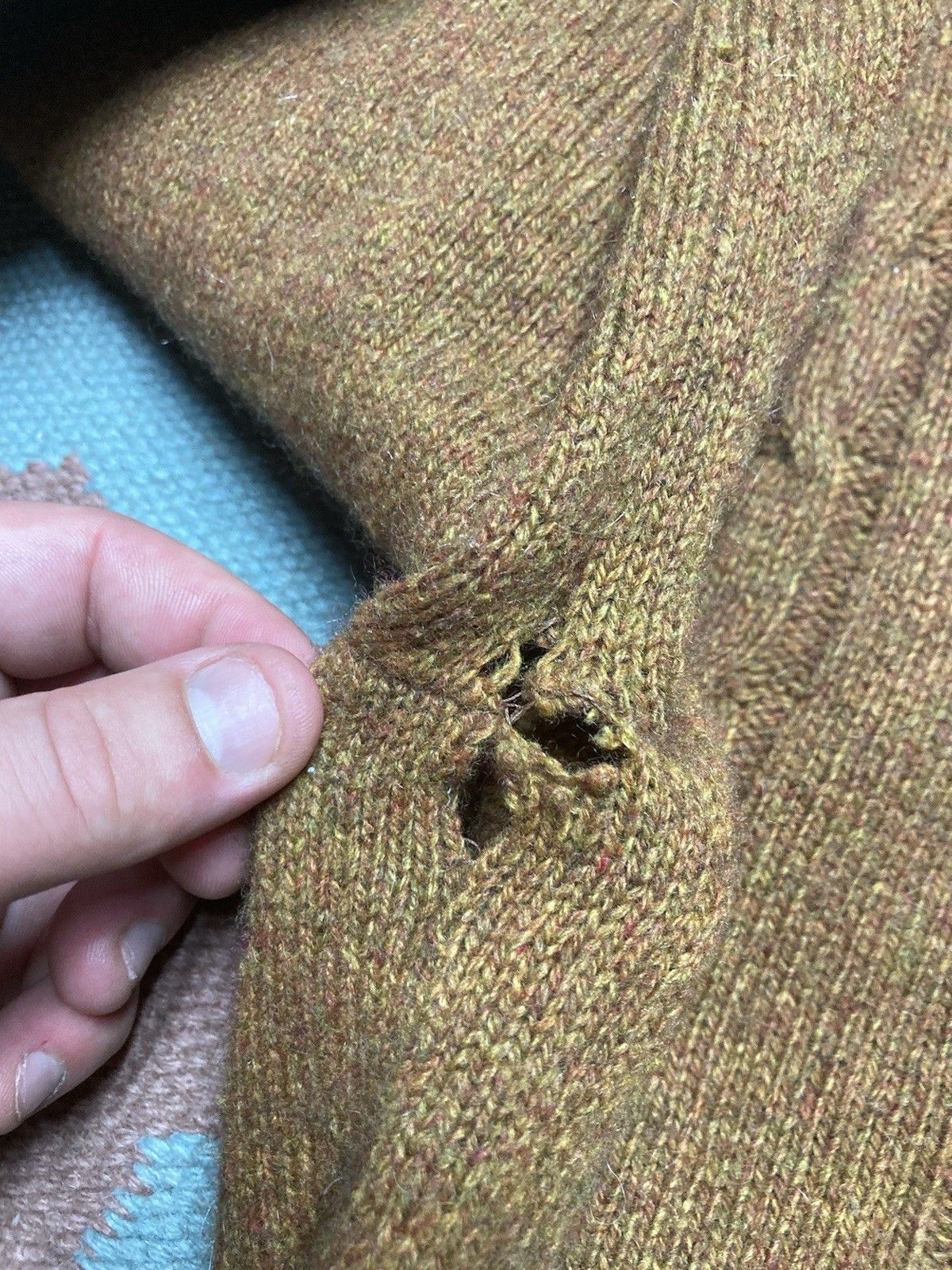 Vintage 50s cardigan sweater wool blend distres grunge Kurt Cobain M Size US M / EU 48-50 / 2 - 11 Thumbnail