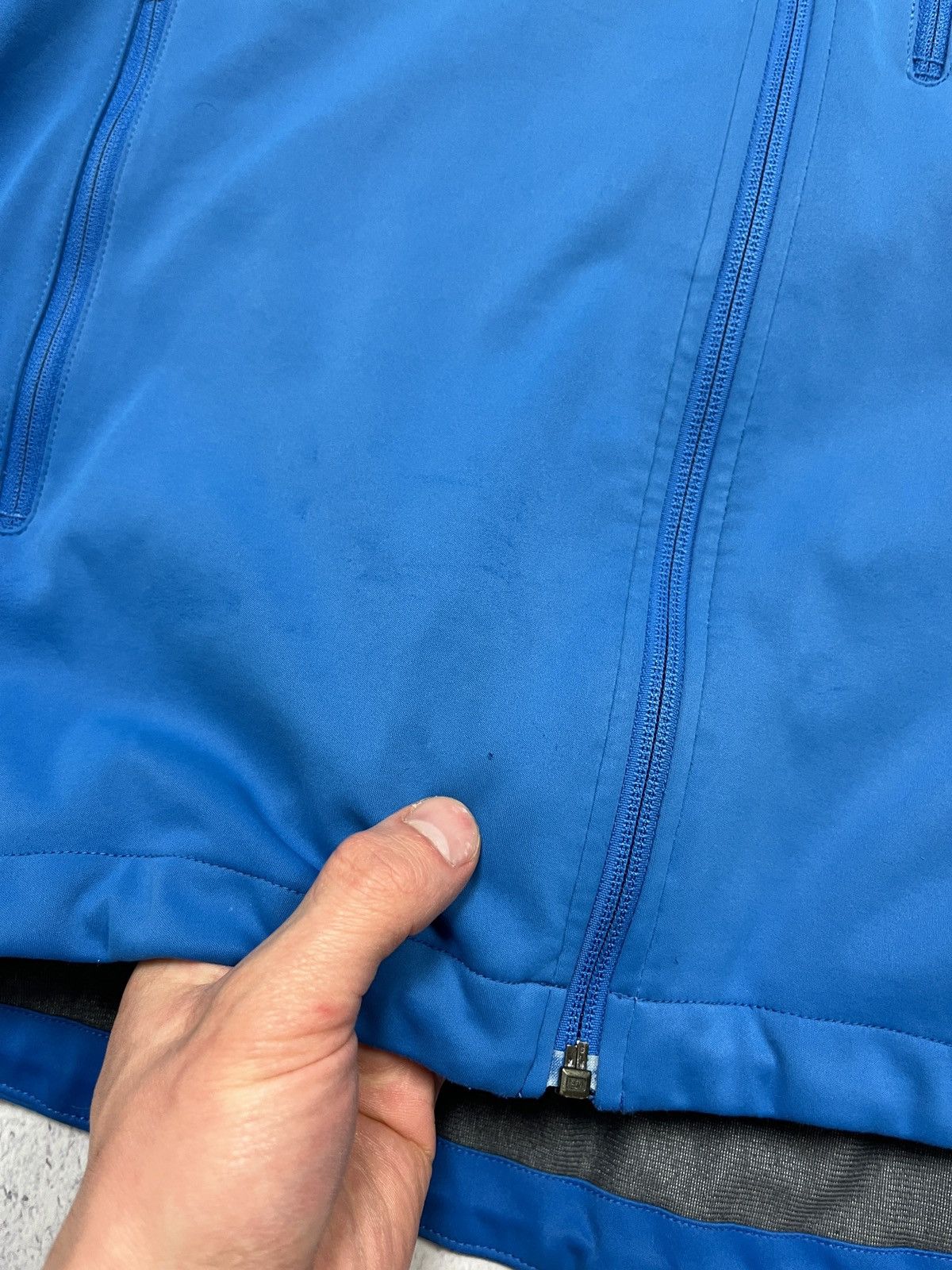 Marmot × Vintage Marmot Super Hero Softshell Windstopper Jacket Gorpcore Rare Size US L / EU 52-54 / 3 - 10 Thumbnail