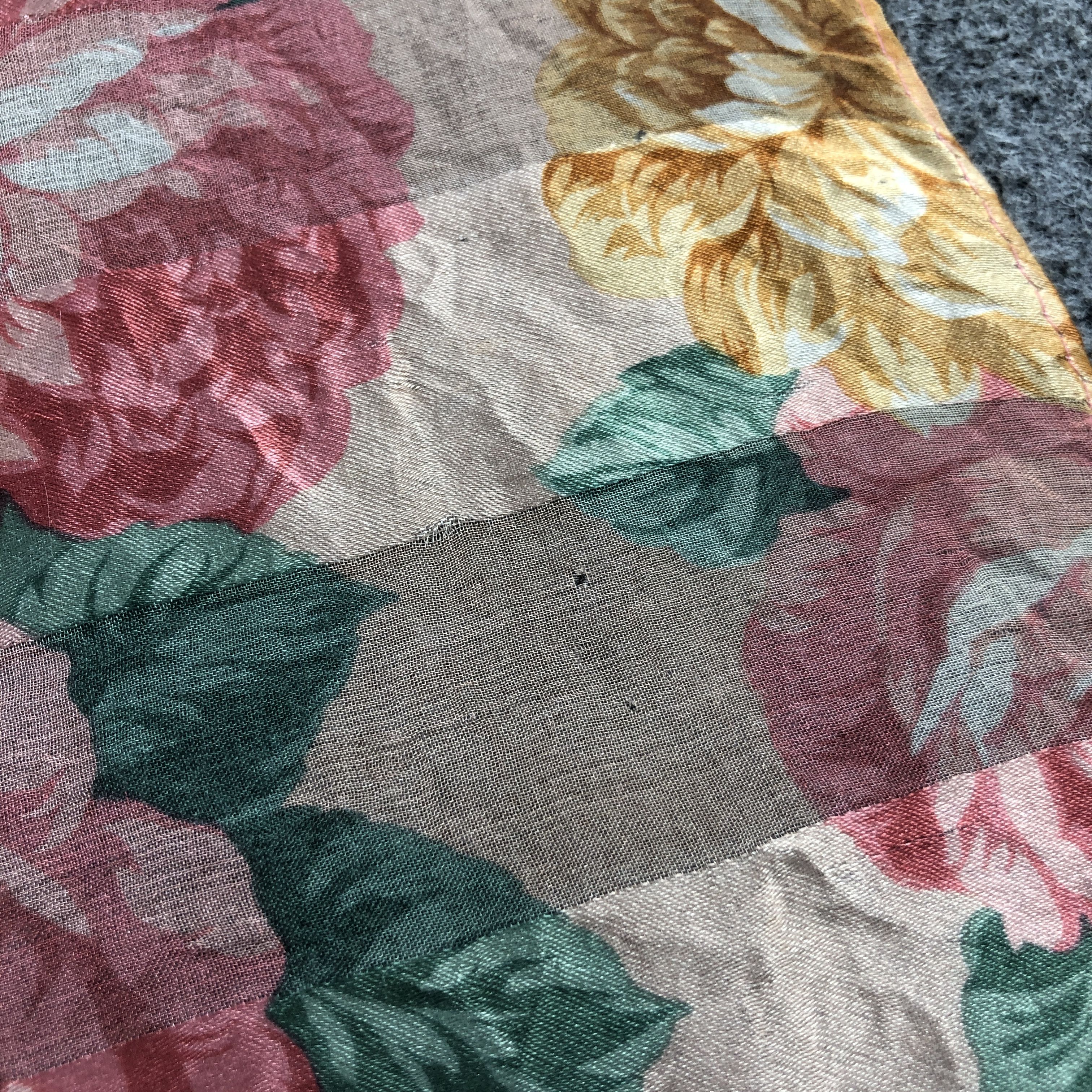 Mario Valentino Mario Valentino Luxury Floral Silk Scarf M1211 Size ONE SIZE - 19 Thumbnail