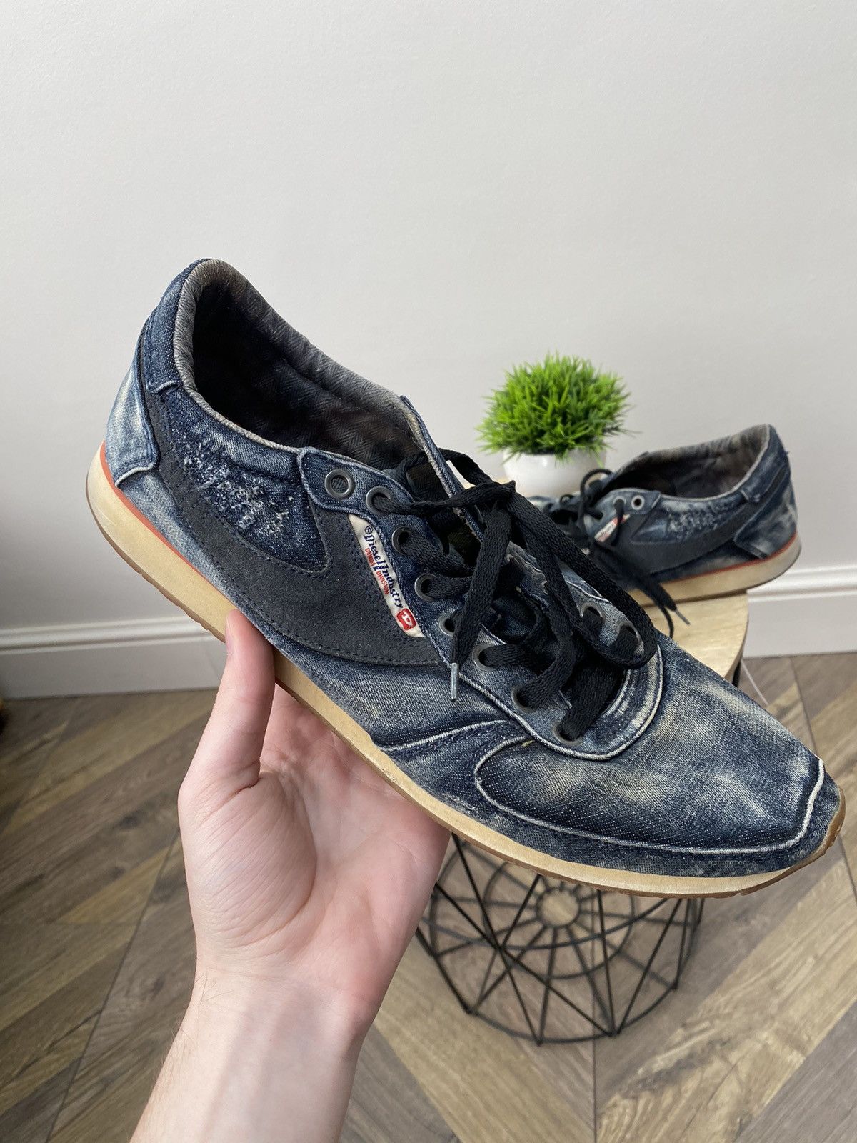 Diesel × Vintage Vintage Diesel Archival Shoes Size US 10 / EU 43 - 7 Thumbnail