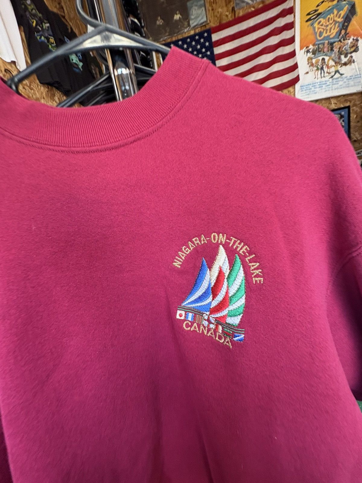 Fruit Of The Loom Vintage 1990s Niagara On The Lake crewneck sweatshirt Size US XL / EU 56 / 4 - 2 Thumbnail