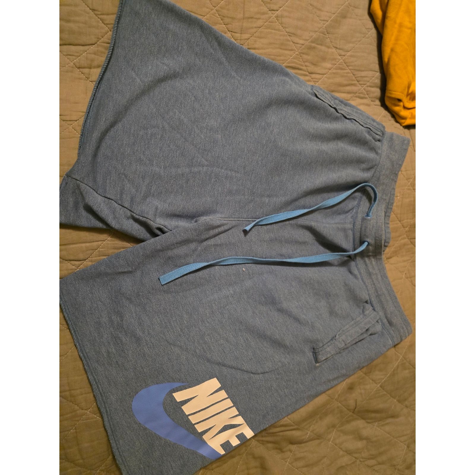 Nike Nike shorts- Large Size US 34 / EU 50 - 1 Thumbnail