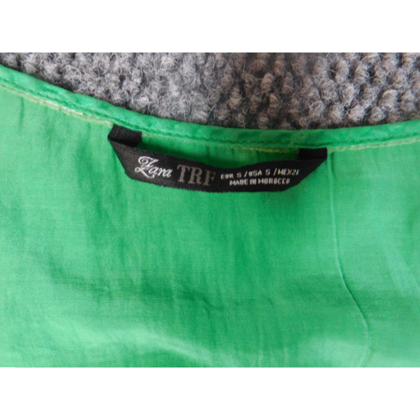 Zara Zara Tank Top Women Sleeveless Green Small Knit Polyester Pocket Casual Modern 90s? (No, but avoid adding). Size S / US 4 / IT 40 - 6 Thumbnail