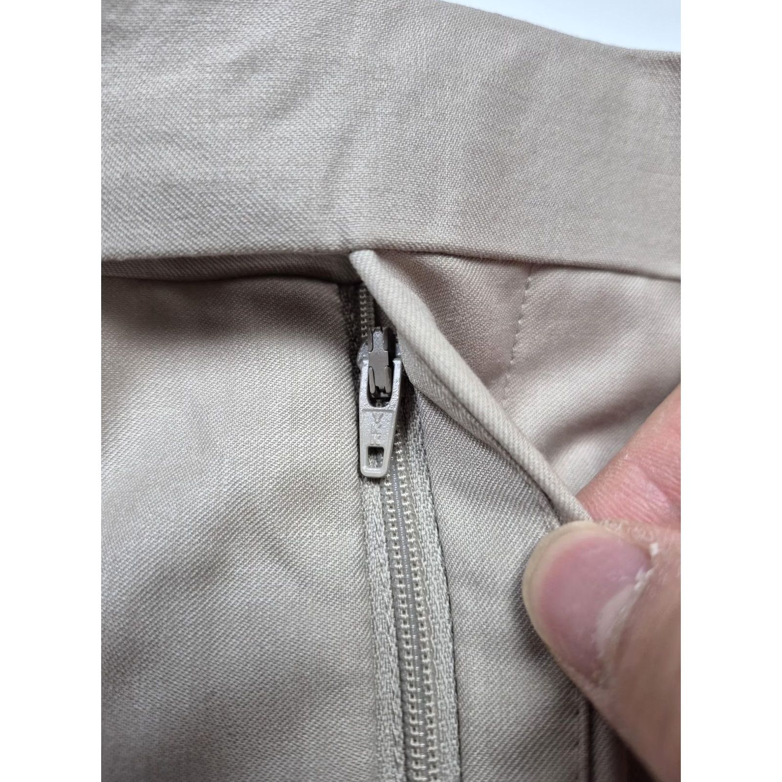 Ralph Lauren Lauren Ralph Lauren Dress Pants Mens 36x34 Beige Flat Front NWT Polyester Rayon Slant Pockets Size US 36 / EU 52 - 4 Thumbnail