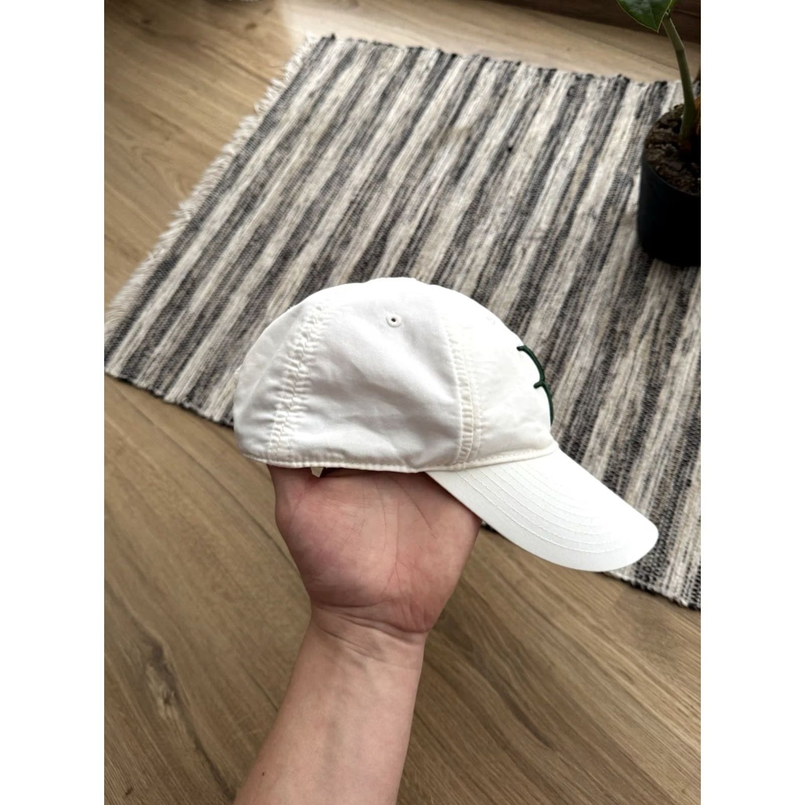 Nike VINTAGE Nike RF Big Logo Tennis White Cap One Size Men Size ONE SIZE - 5 Thumbnail