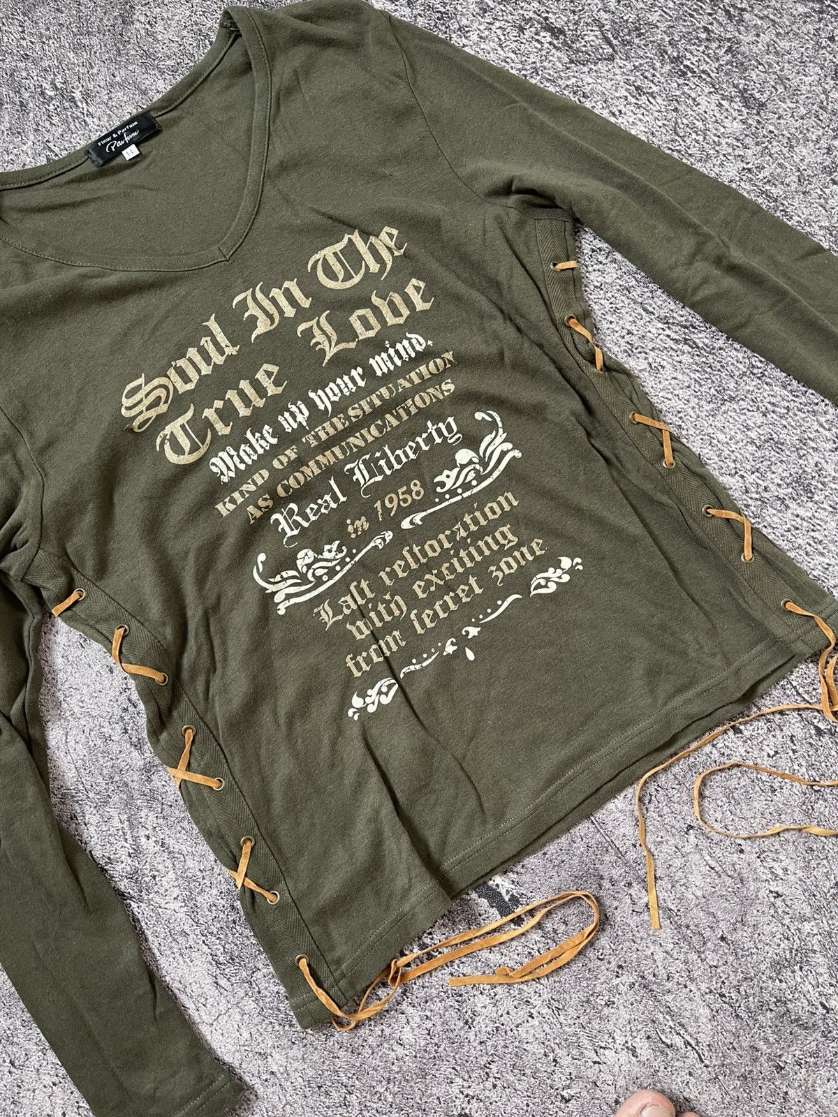 Japanese Brand Y2K Fleur & Parpum beauty beast ifsixwasnine longsleeve Size M / US 6-8 / IT 42-44 - 2 Thumbnail