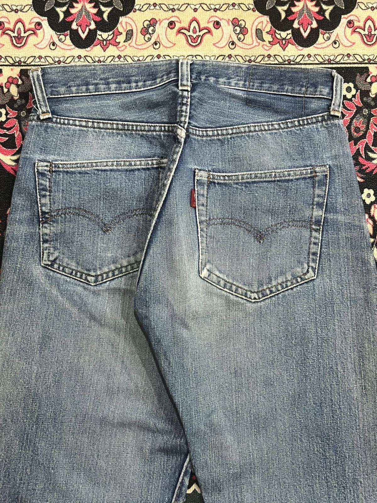 Levi's Vintage 60s Levi’s 501 Button No 6 Distressed Selvedge Jeans Size US 28 / EU 44 - 9 Thumbnail