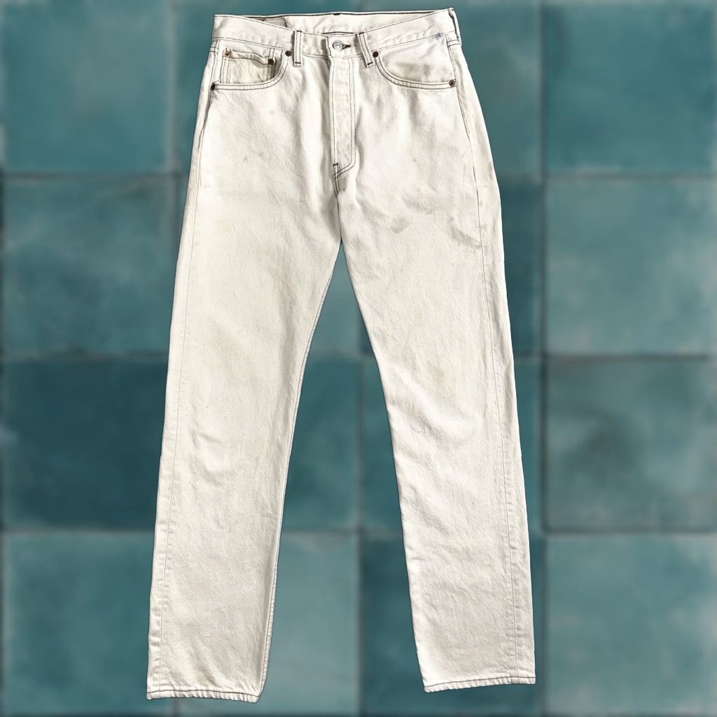 Levi's VINTAGE Levi's 501 Jeans 90s USA Straight Men 32x34 Ivory Cotton Denim Stained Size US 32 / EU 48 - 1 Thumbnail