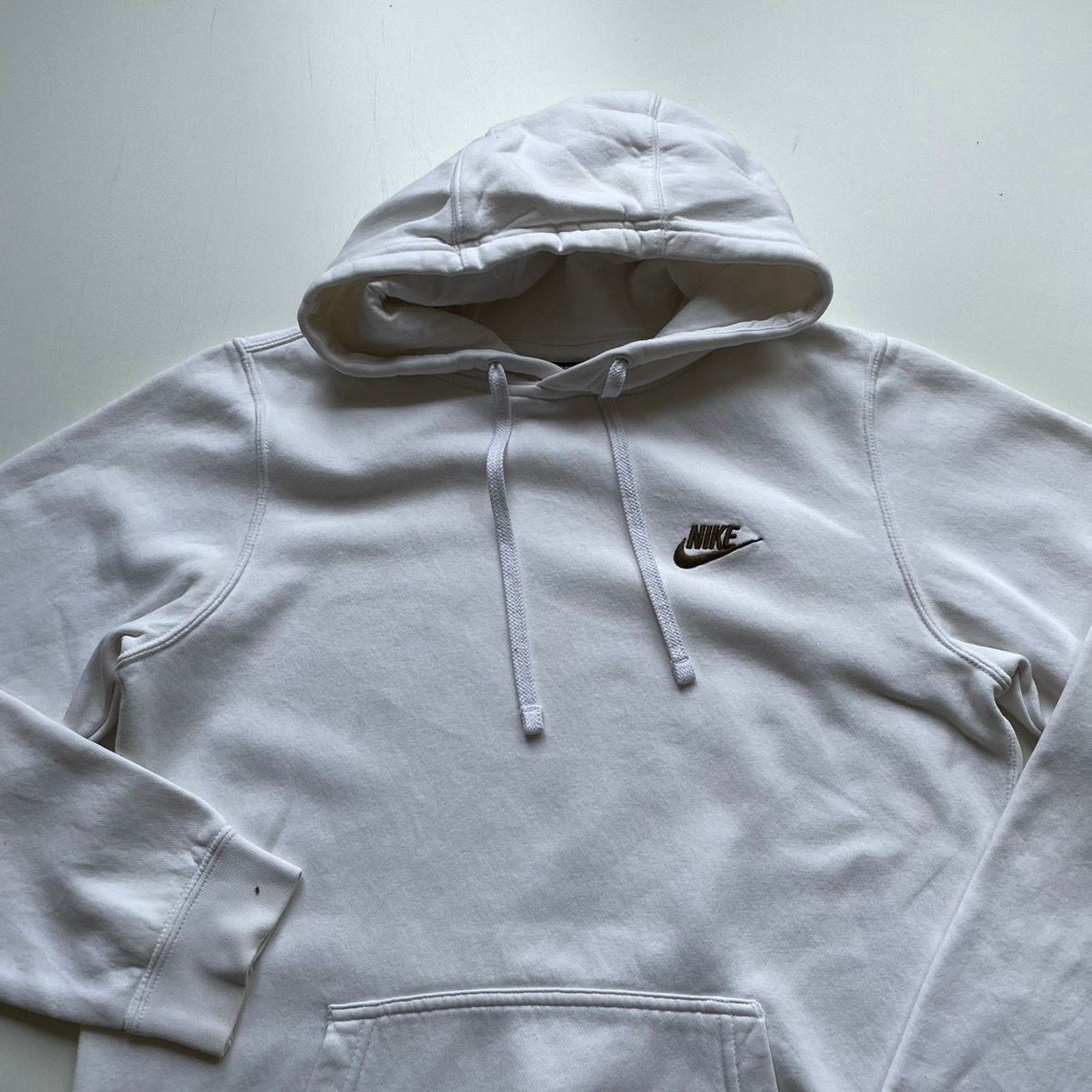 Nike Vintage Y2K Nike Swoosh Hoodie Sweatshirt Small White Rare Size US S / EU 44-46 / 1 - 2 Thumbnail