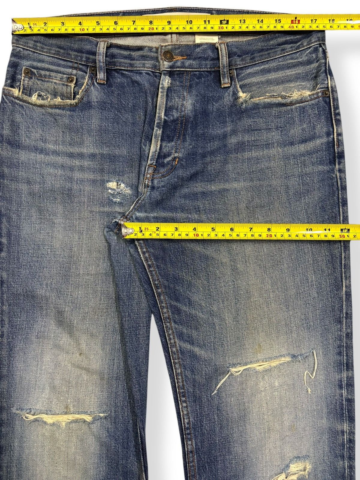 Gap Vintage Gap Blue Wash Loose Fit Distressed Grunge Jeans Size US 35 - 14 Thumbnail