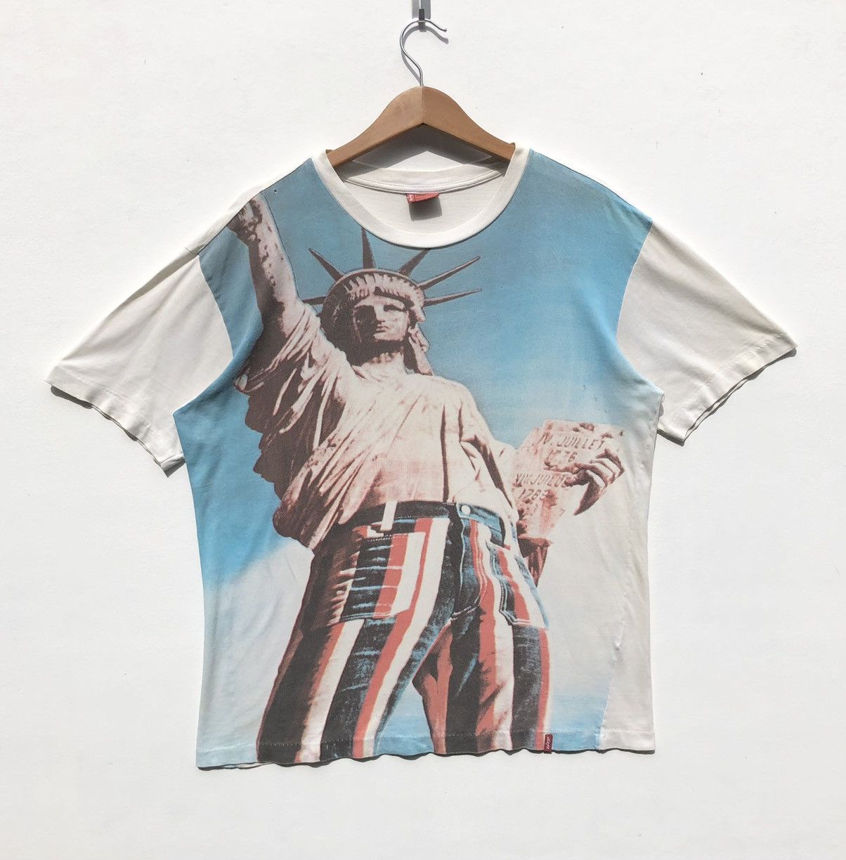 Levi's × Levi's Vintage Clothing × Vintage Vintage Levis Red Tab Statue Of Liberty Shirt Size US L / EU 52-54 / 3 - 1 Thumbnail