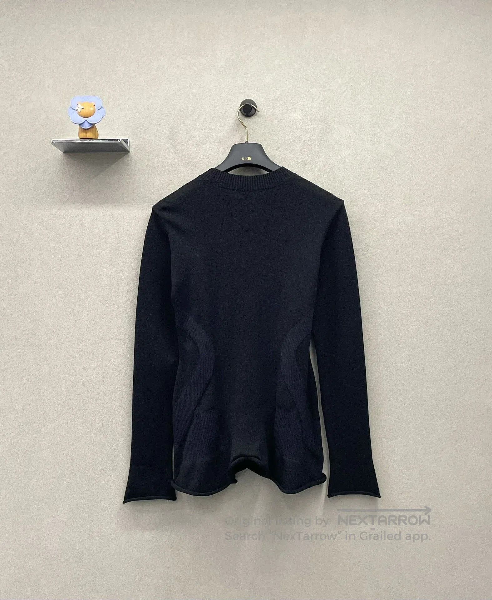 Louis Vuitton black fitted knit sweater by louis vuitton. Size US M / EU 48-50 / 2 - 2 Thumbnail