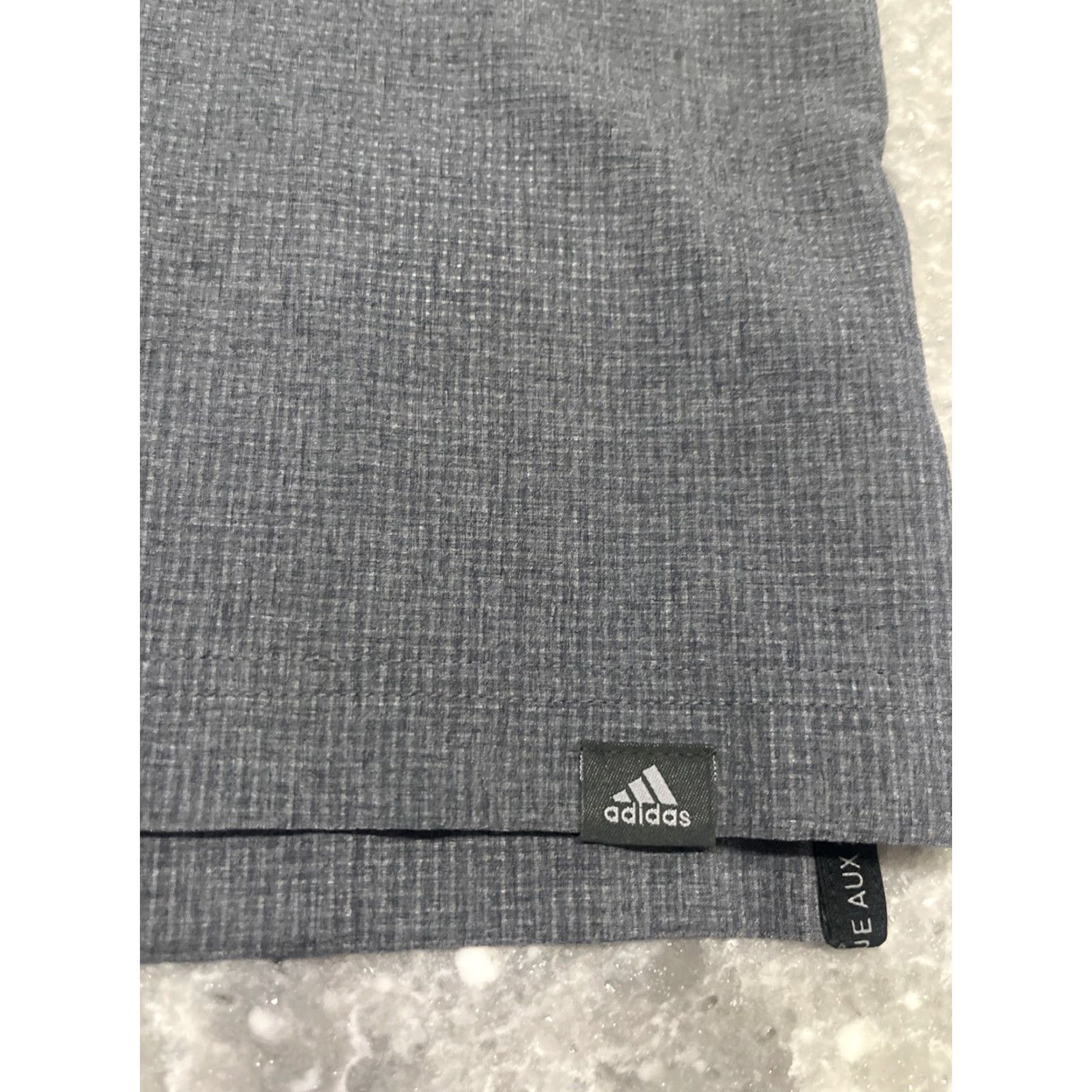 Adidas Adidas Adicross Shirt Men M Collared Button Up Athletic Gray Short Sleeve Casual Vintage? (But must not add N/A; vintage No) Sorry. Size US M / EU 48-50 / 2 - 2 Thumbnail