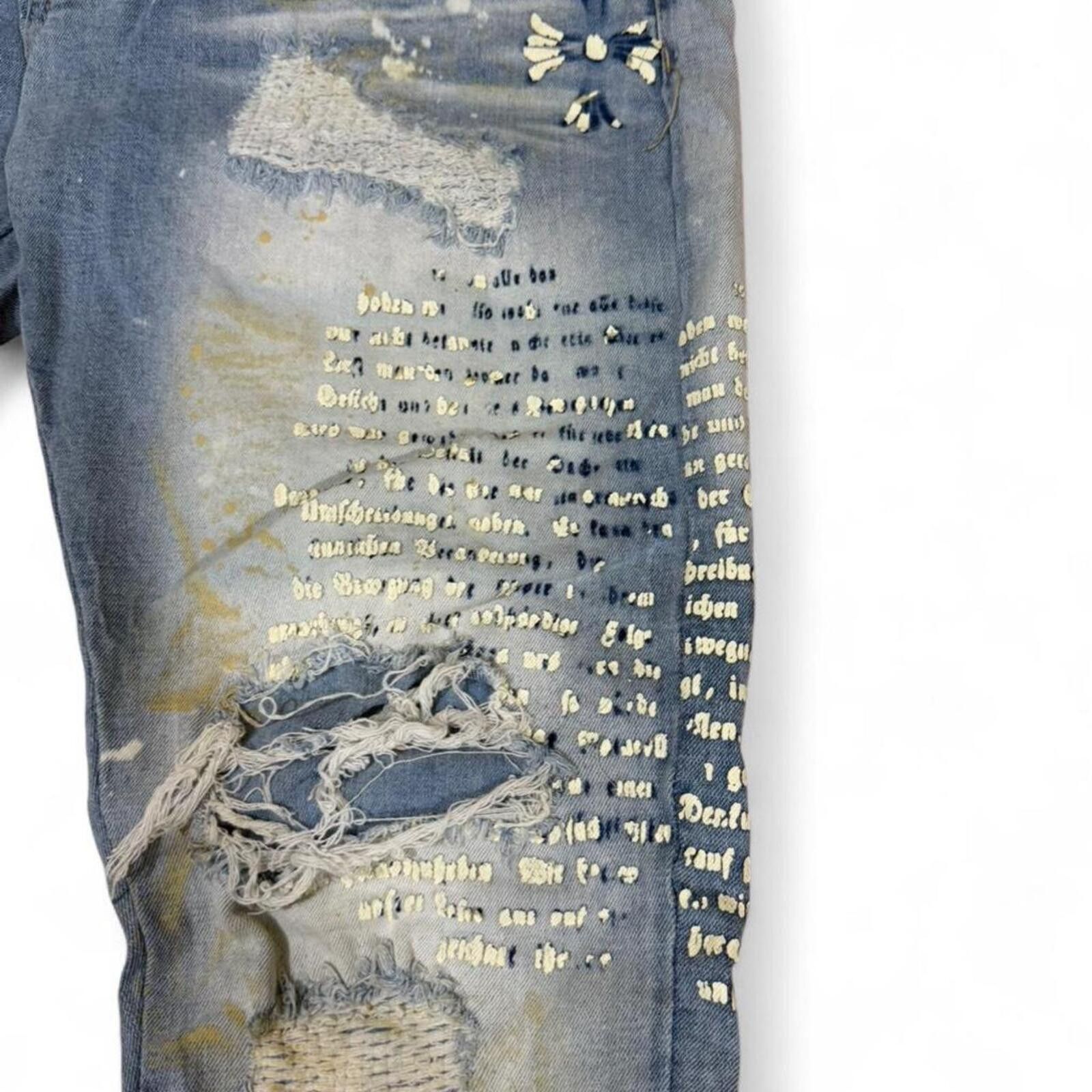True Religion Smoke Rise Distressed blue jeans with unique design Size US 38 / EU 54 - 8 Thumbnail
