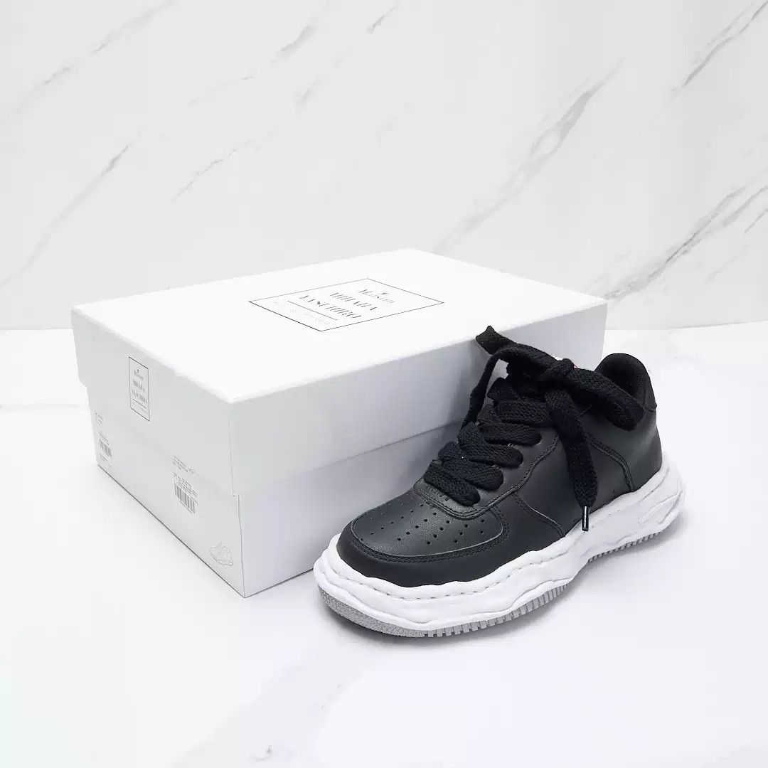 Maison MIHARA YASUHIRO Mihara Yasuhiro Men's Classic Distressed Shoes Size US 9 / EU 42 - 8 Thumbnail