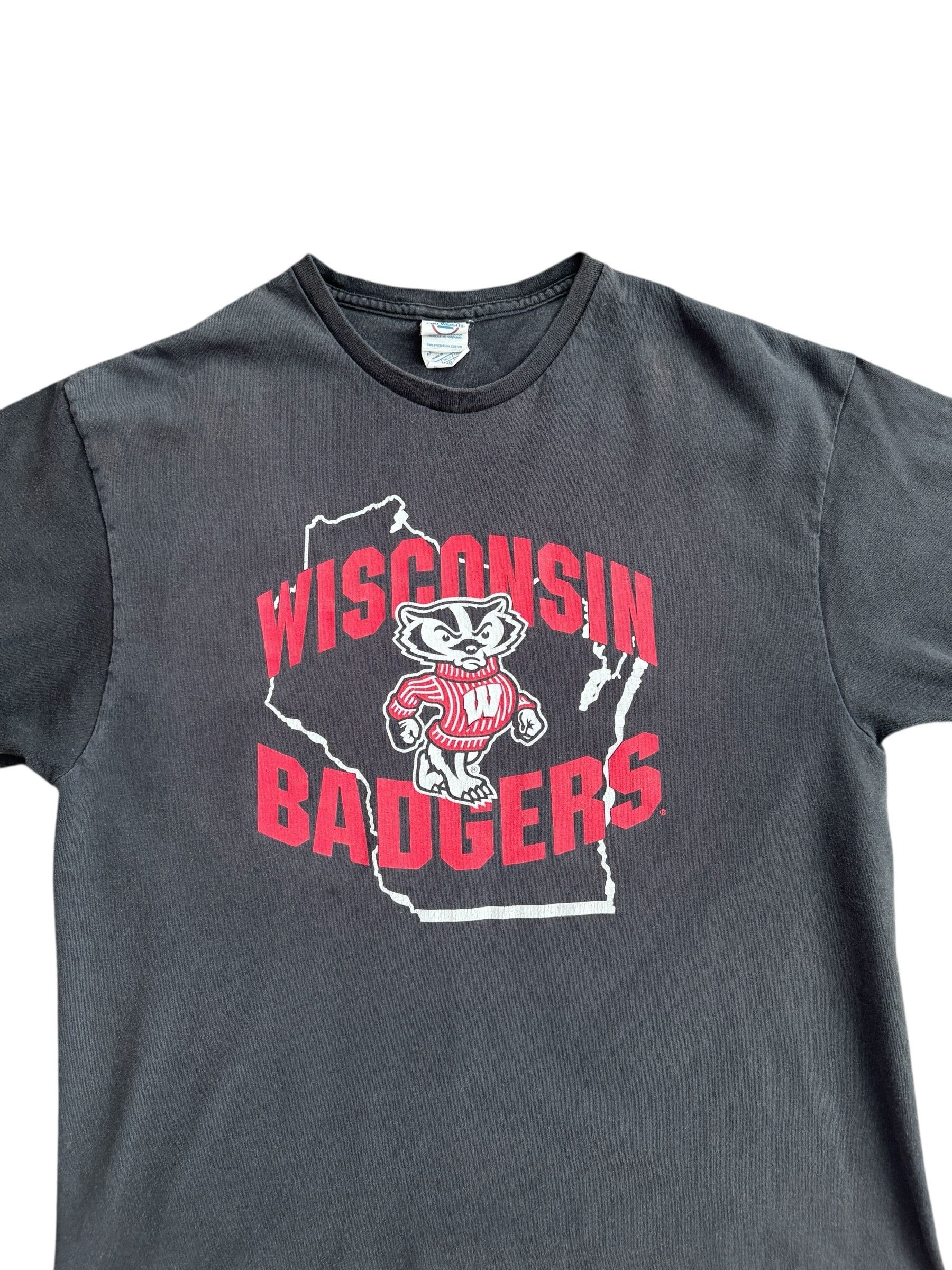 Delta Vintage Y2K Wisconsin Badgers Tshirt Size US XL / EU 56 / 4 - 2 Thumbnail