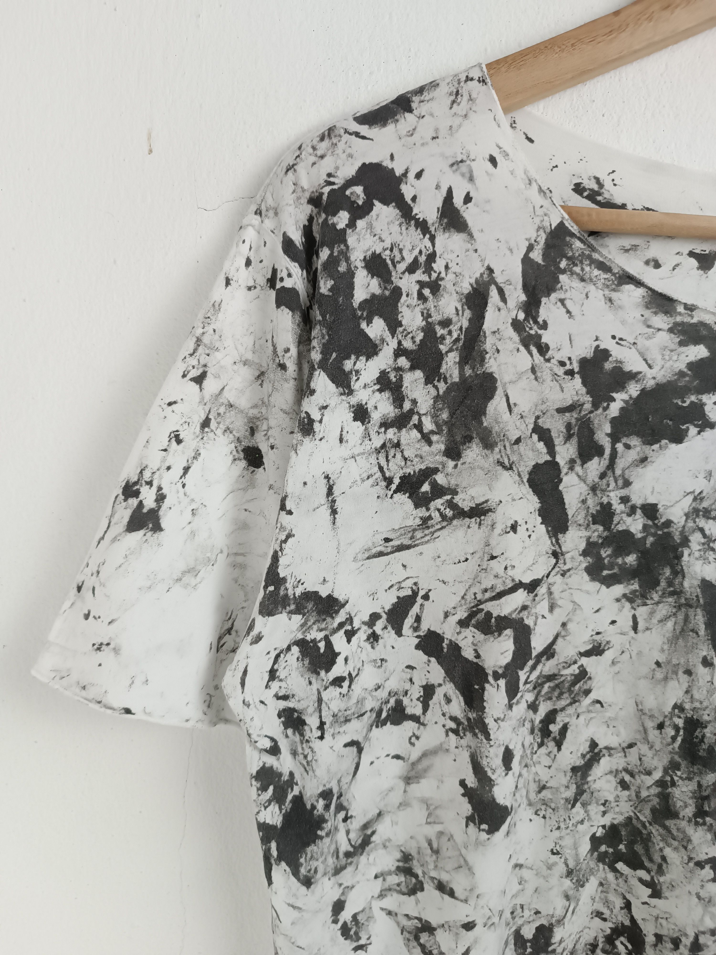Other THRASHED FADED VINTAGE PAINT SPLATTER AOP PUNK AVANT GARDE Size US M / EU 48-50 / 2 - 10 Thumbnail
