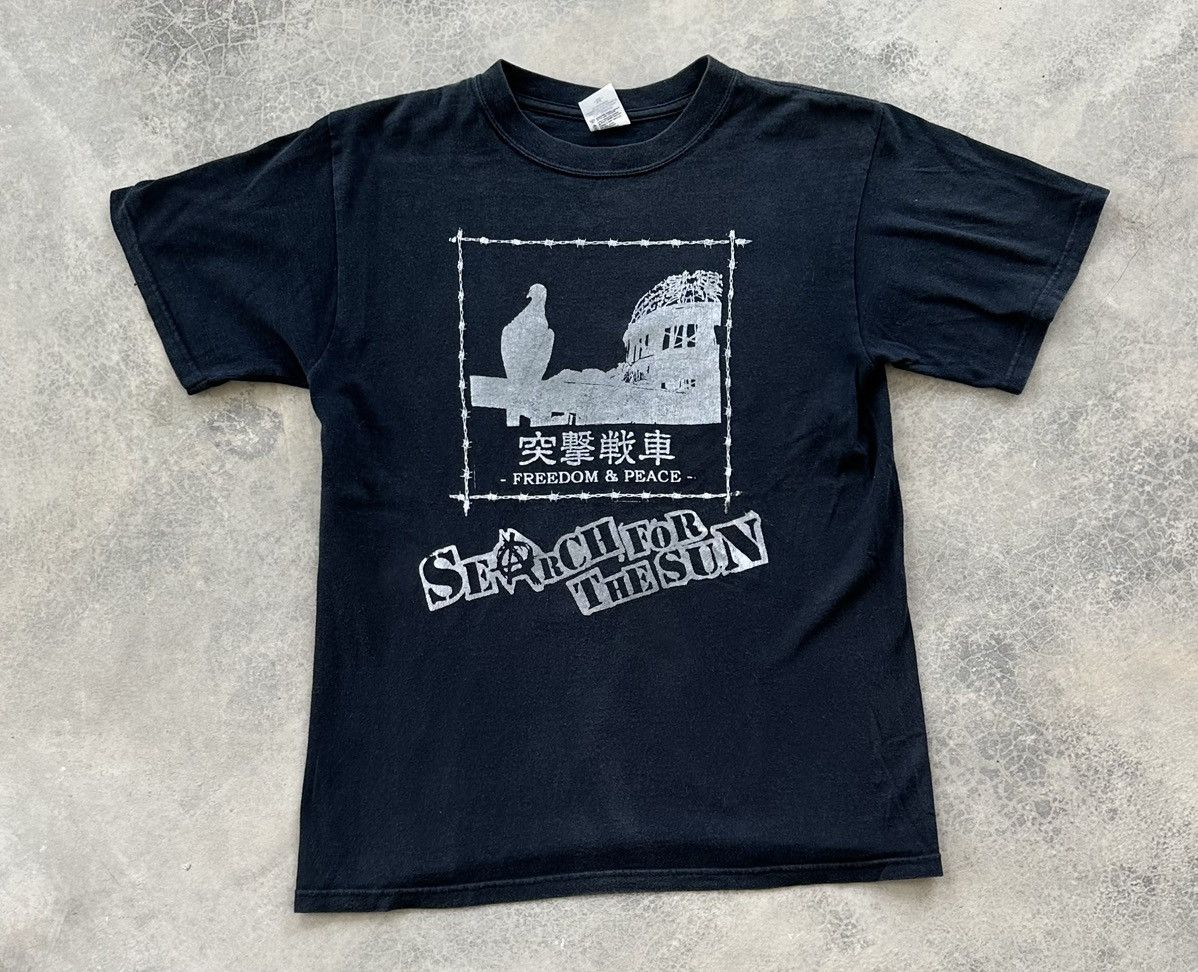 VINTAGE SEARCH FOR THE SUN FREEDOM AND PEACE PUNK BAND TEE