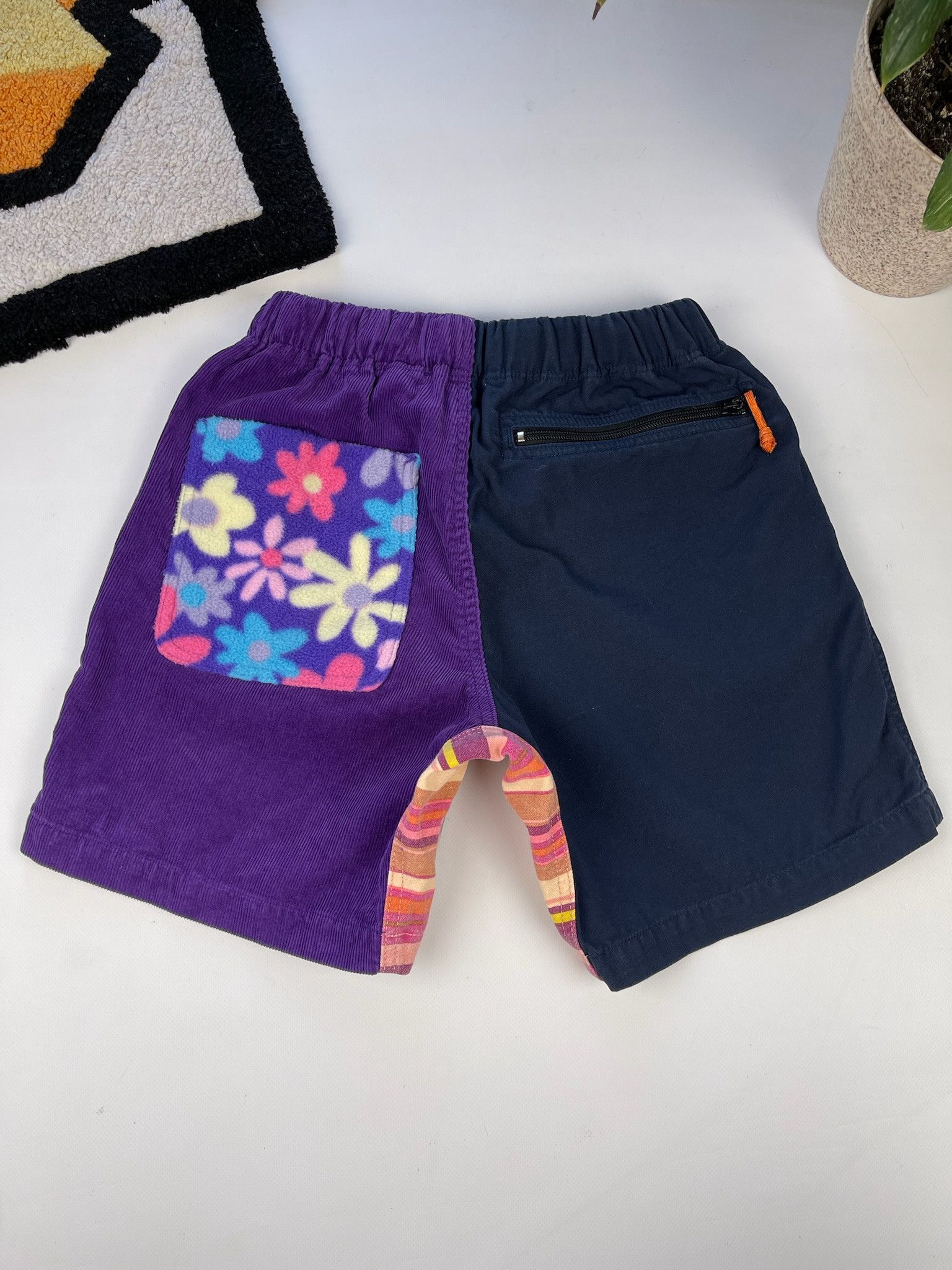 Aldies Aldies Floral Tapestry Climb Shorts size S Size US 29 - 1 Thumbnail