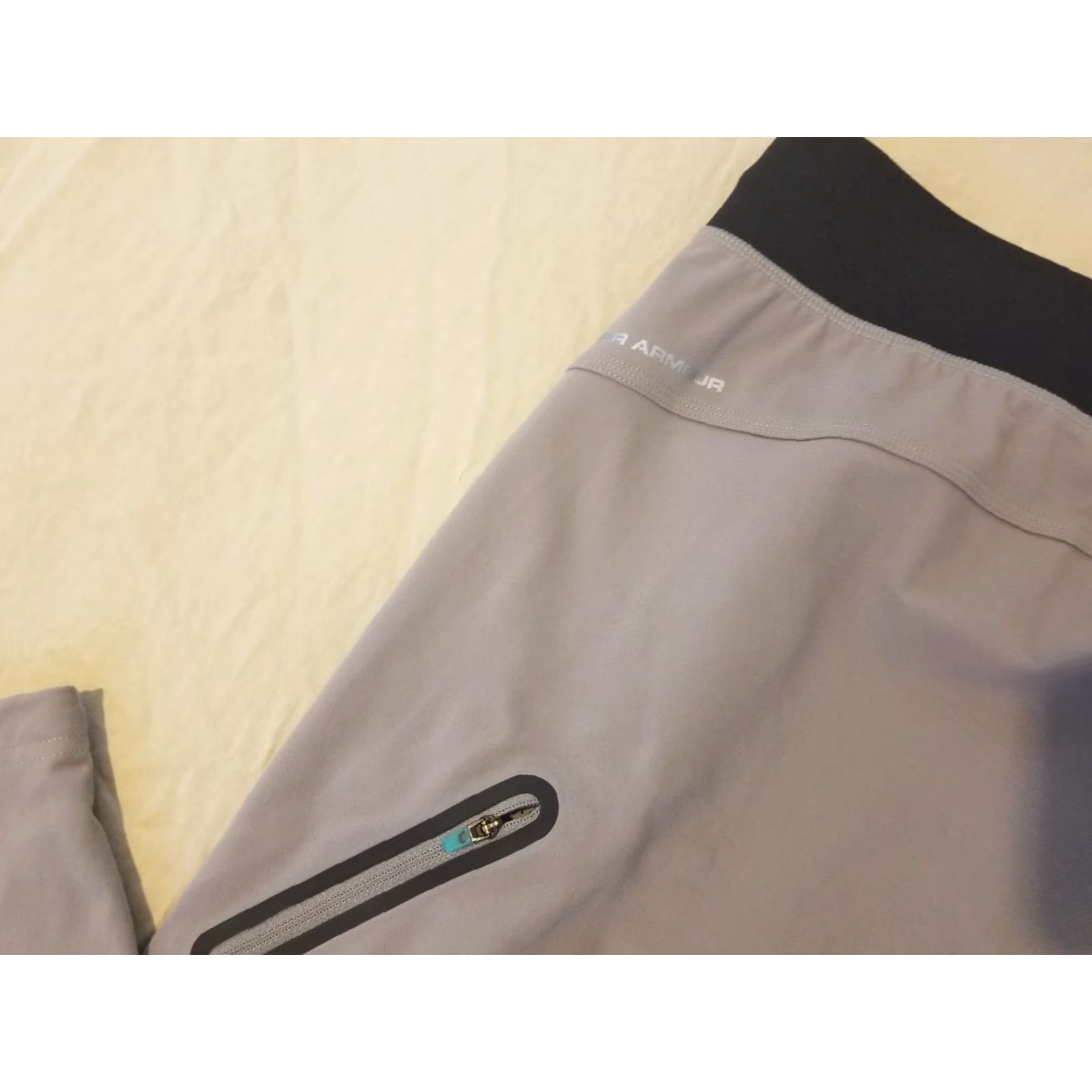 Under Armour Under Armour Pants 2XL Gray Athletic Gym Workout Sweatpants with Pockets Mens Tapered Fit Size US 39 - 3 Thumbnail