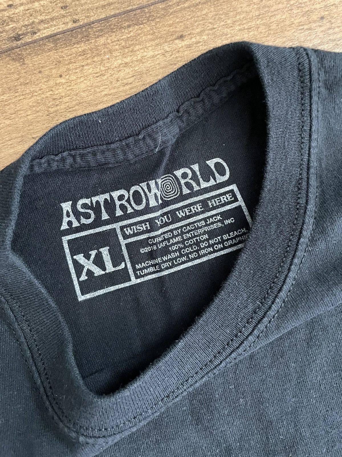 travis-scott-vintage-travis-scott-astroworld-goldfish-tee-dj-screw