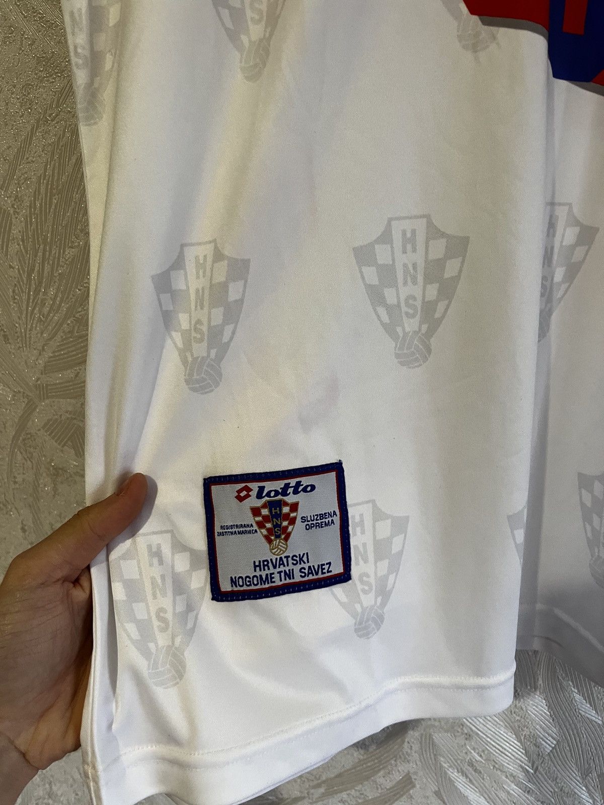 Lotto Sport RARE🔥 1998 Lotto Croatia Away Soccer Jersey Suker Vintage Size US XL / EU 56 / 4 - 7 Thumbnail